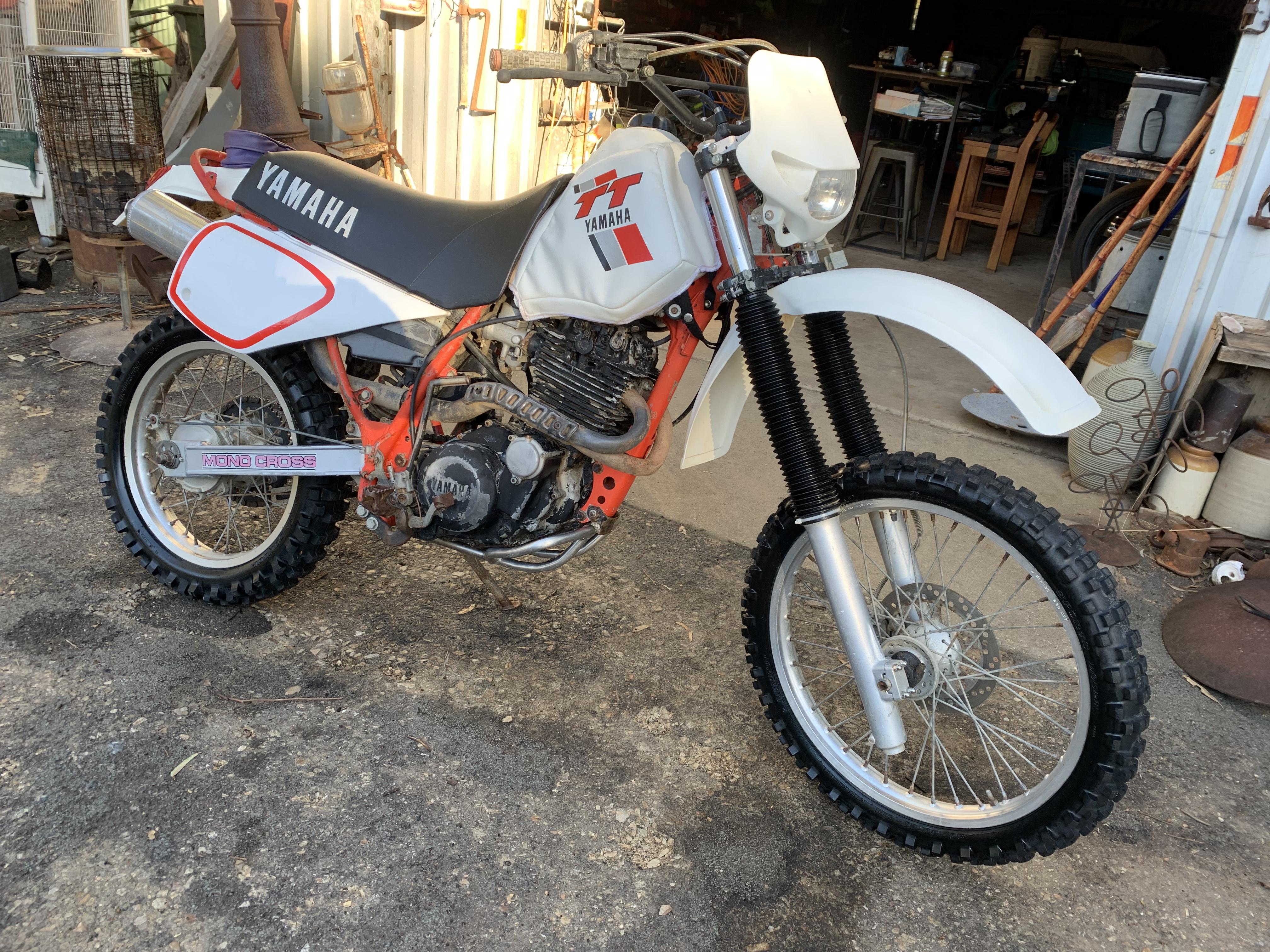 1983 YAMAHA TT600 ENDURO