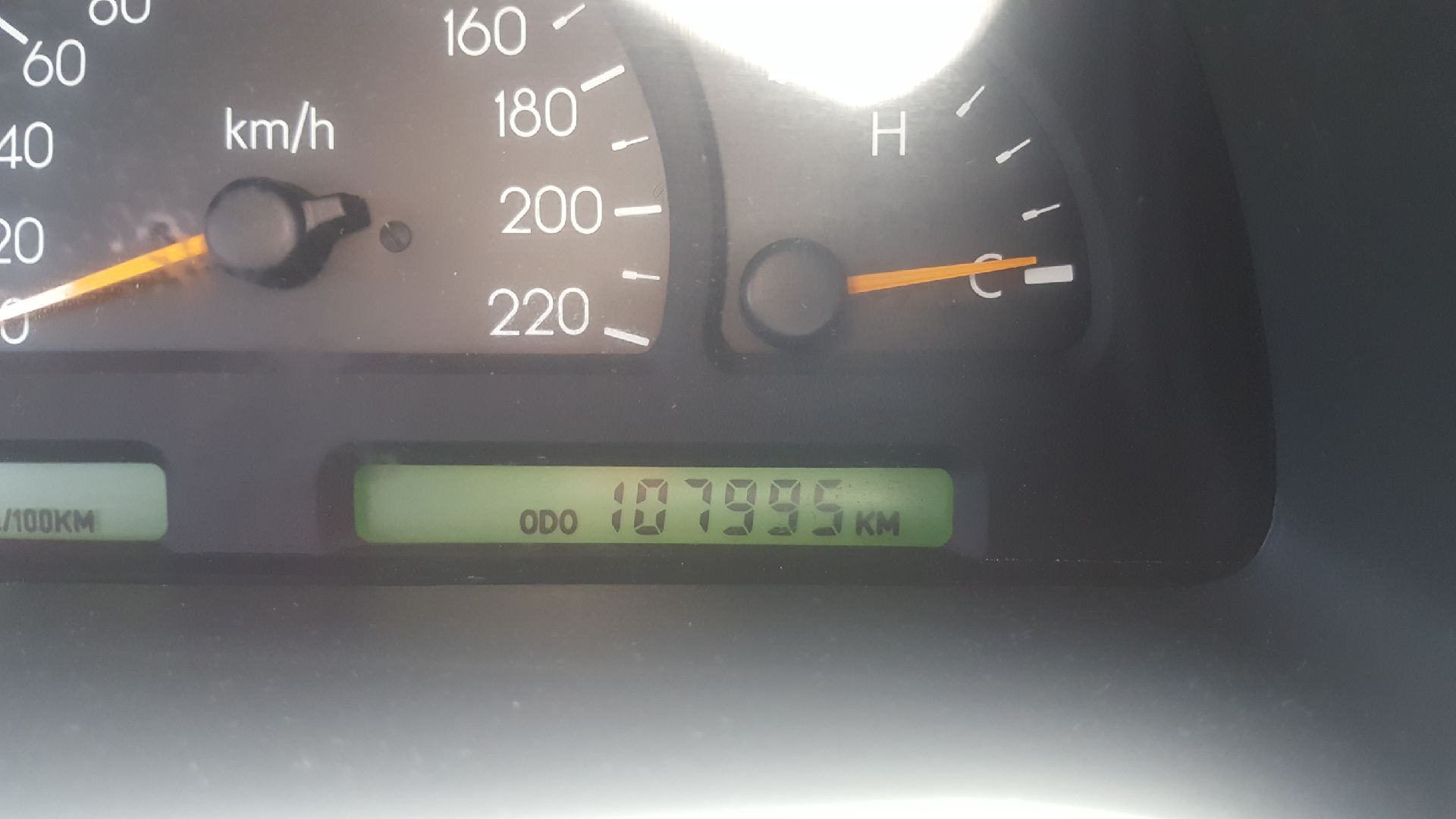 1998 HOLDEN STATESMAN VS SEDAN 