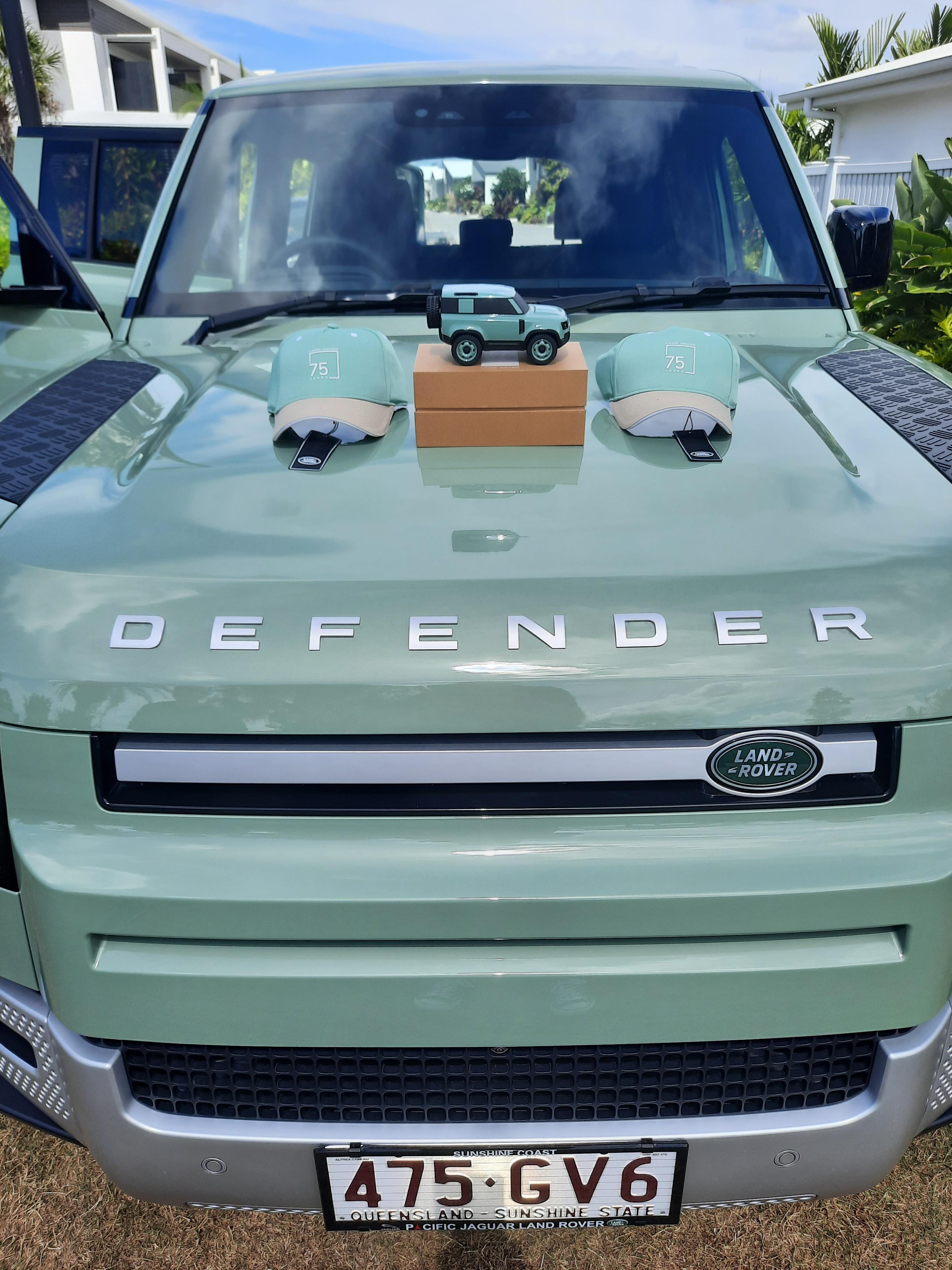 2022 LAND ROVER DEFENDER L663 110 P400 '75th ANNIVERSARY LIMITED EDITION' 