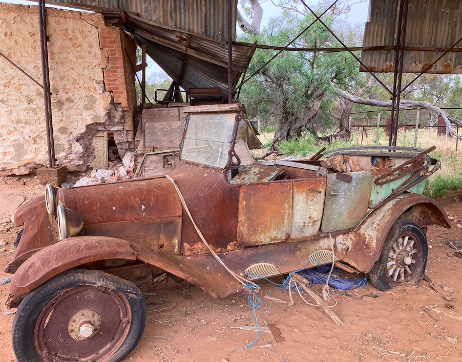 1920 DODGE TOURER