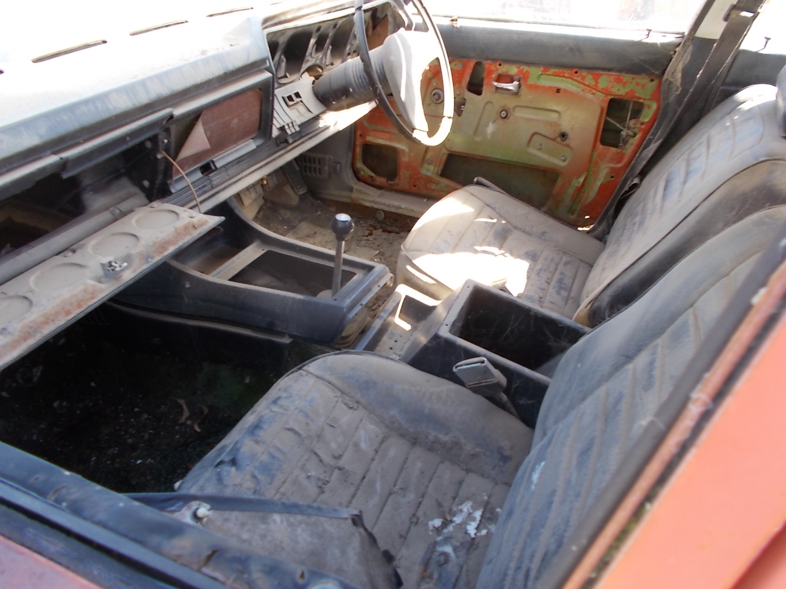 1973 LEYLAND P76 SUPER 4 SP MANUAL 4D SEDAN