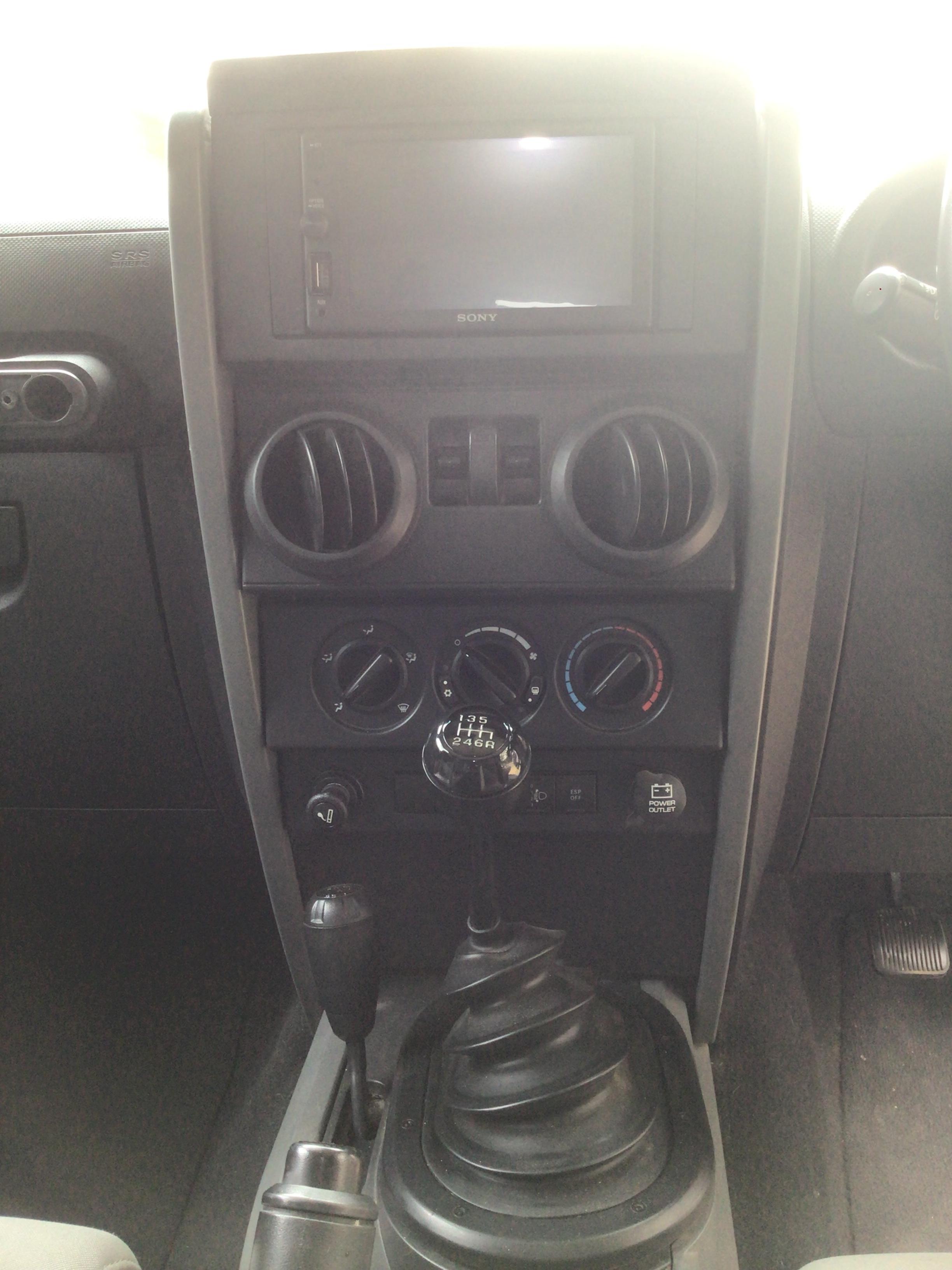 2007 JEEP WRANGLER JK SPORT (4x4) 6 SP MANUAL 2D SOFTTOP