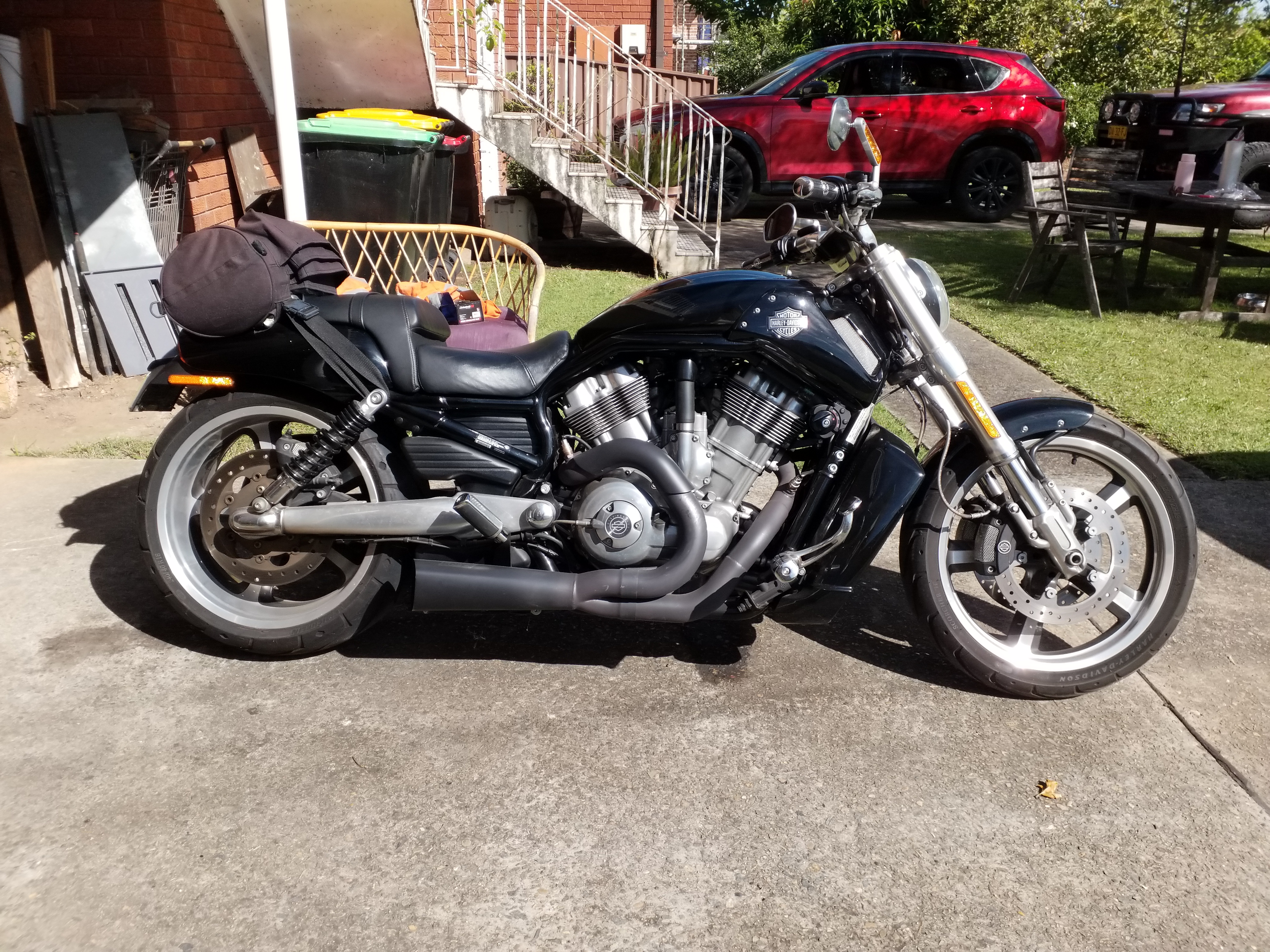 2011 HARLEY-DAVIDSON VRSCF MUSCLE CRUISER