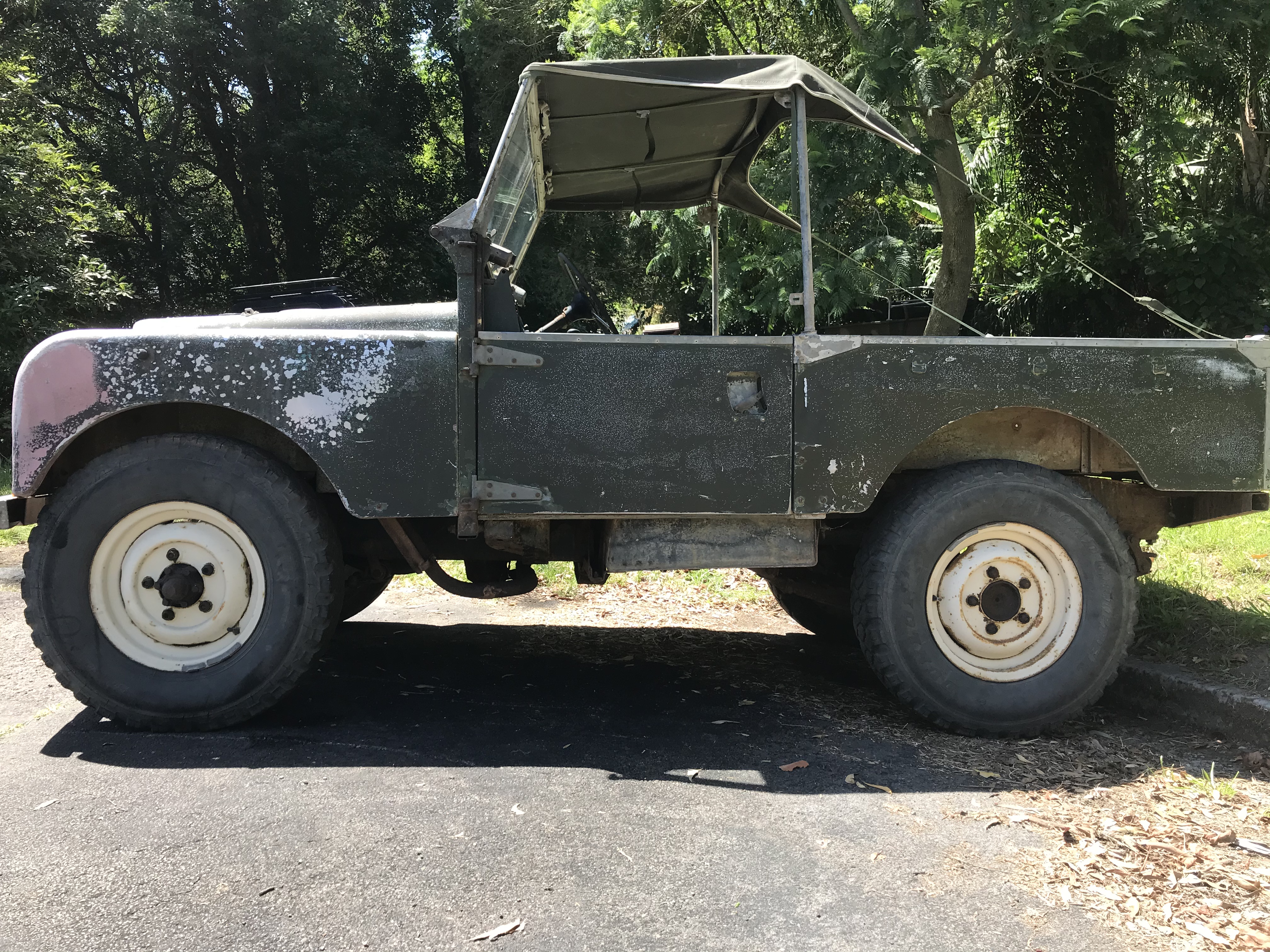 1972 LAND ROVER (4x4) LWB 4 SP MANUAL 4X4 2D HARDTOP
