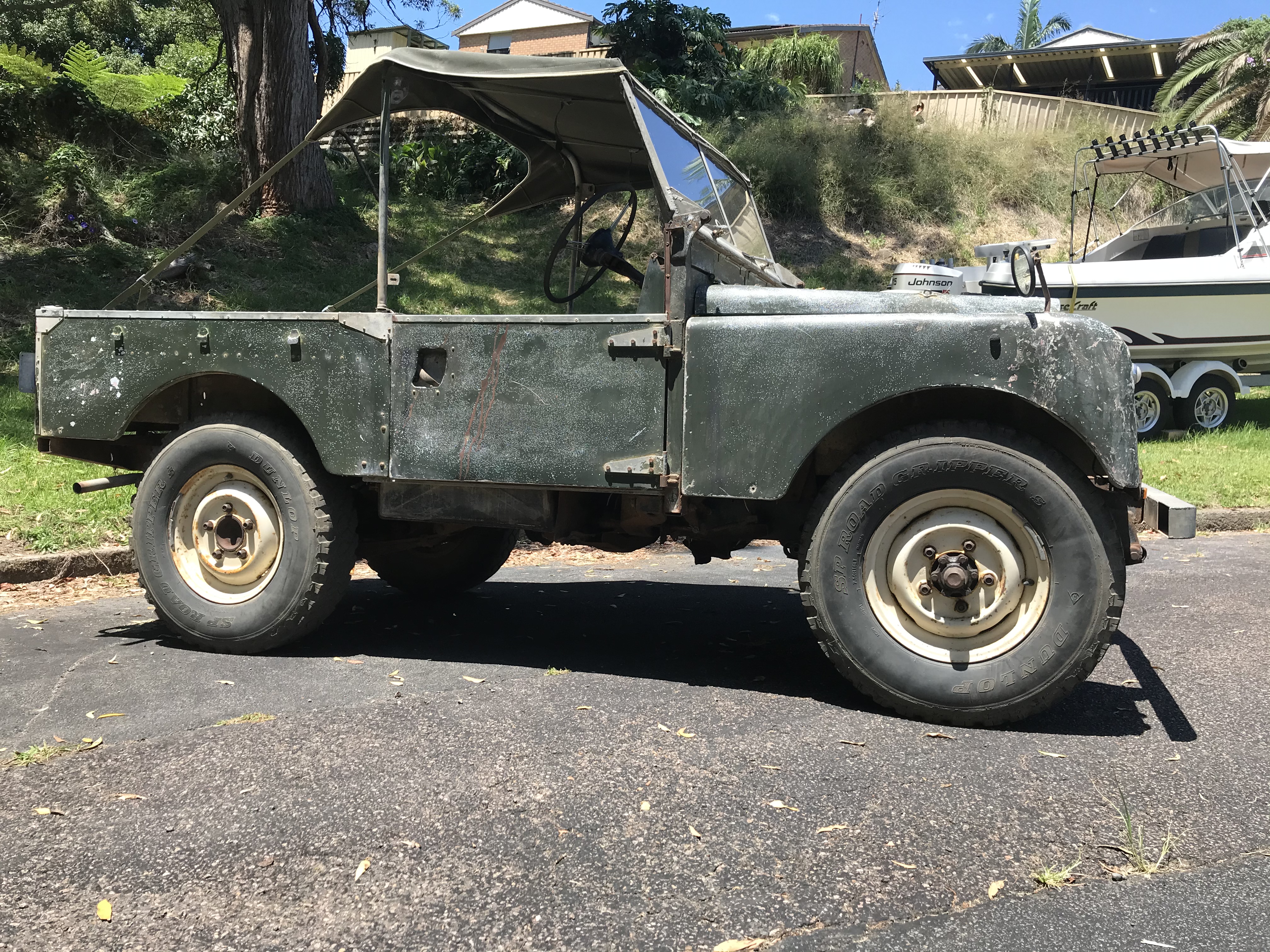 1972 LAND ROVER (4x4) LWB 4 SP MANUAL 4X4 2D HARDTOP