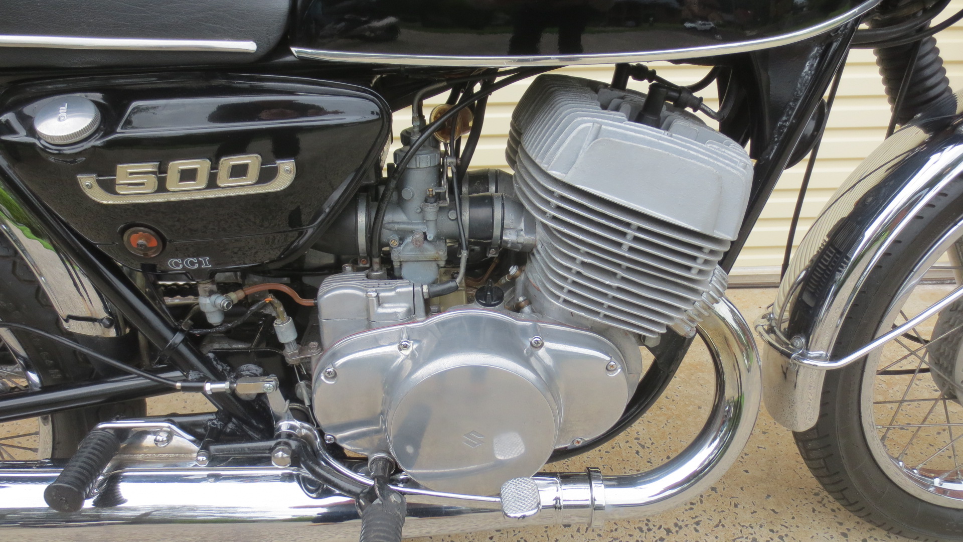 1974 SUZUKI T500 ROAD