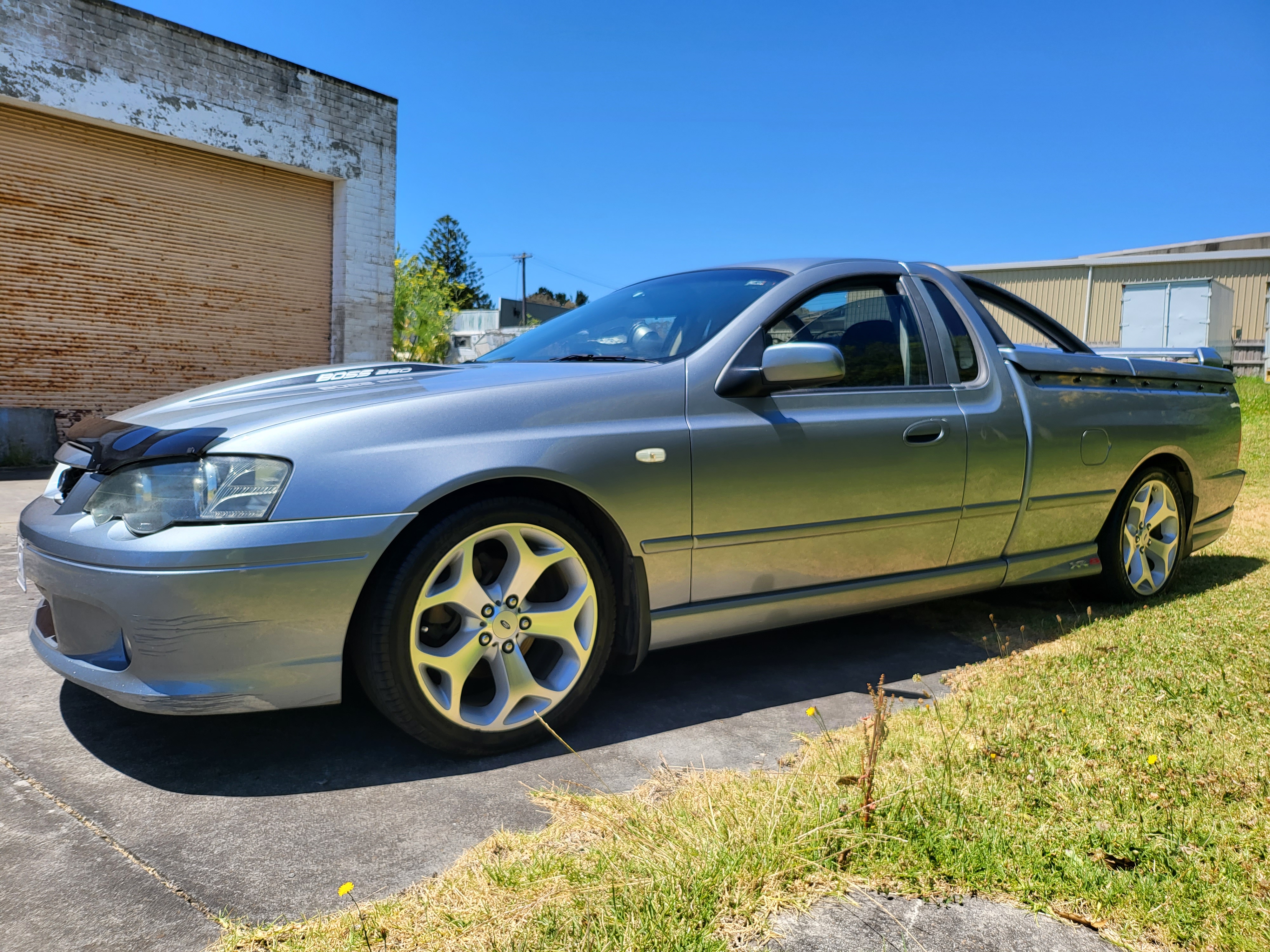 2003 FORD FALCON BA XR8 5 SP MANUAL UTILITY