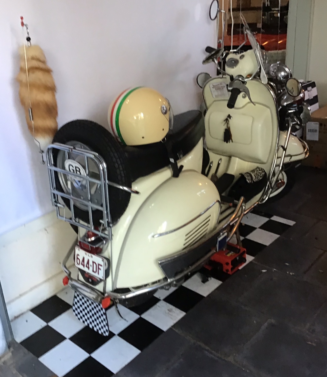 1966 VESPA SPRINT/GS 160 TRIBUTE 