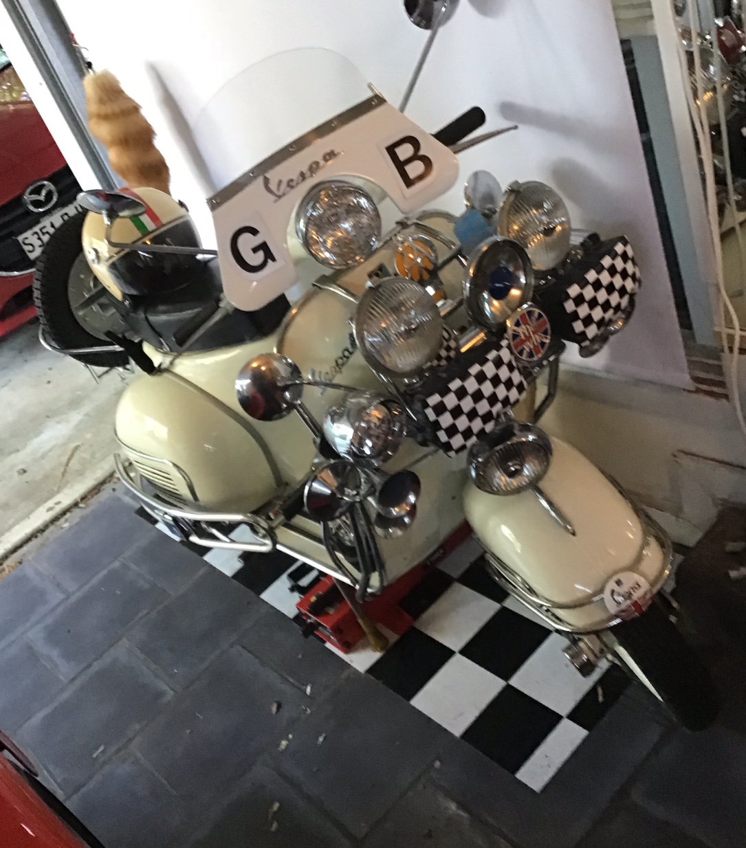 1966 VESPA SPRINT/GS 160 TRIBUTE 