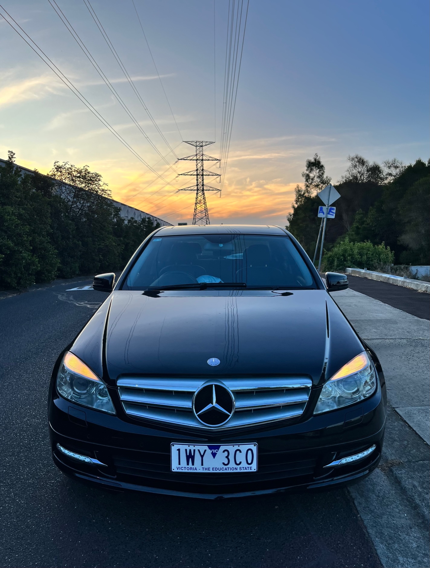 2010 MERCEDES-BENZ C200 W204 MY10 CGI ELEGANCE 5 SP AUTOMATIC TIPSHIFT 4D SEDAN