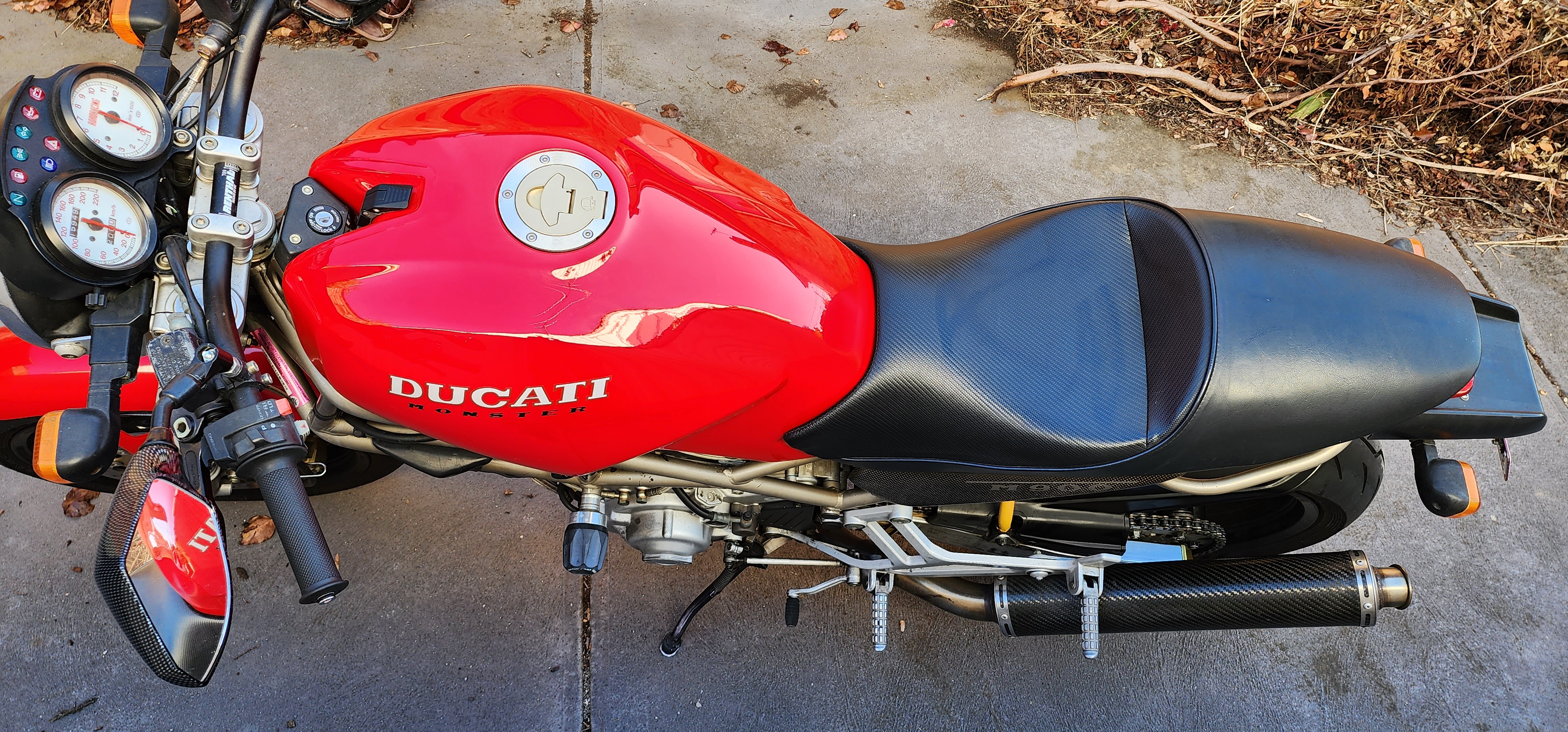 1993 DUCATI 900 MONSTER ROAD