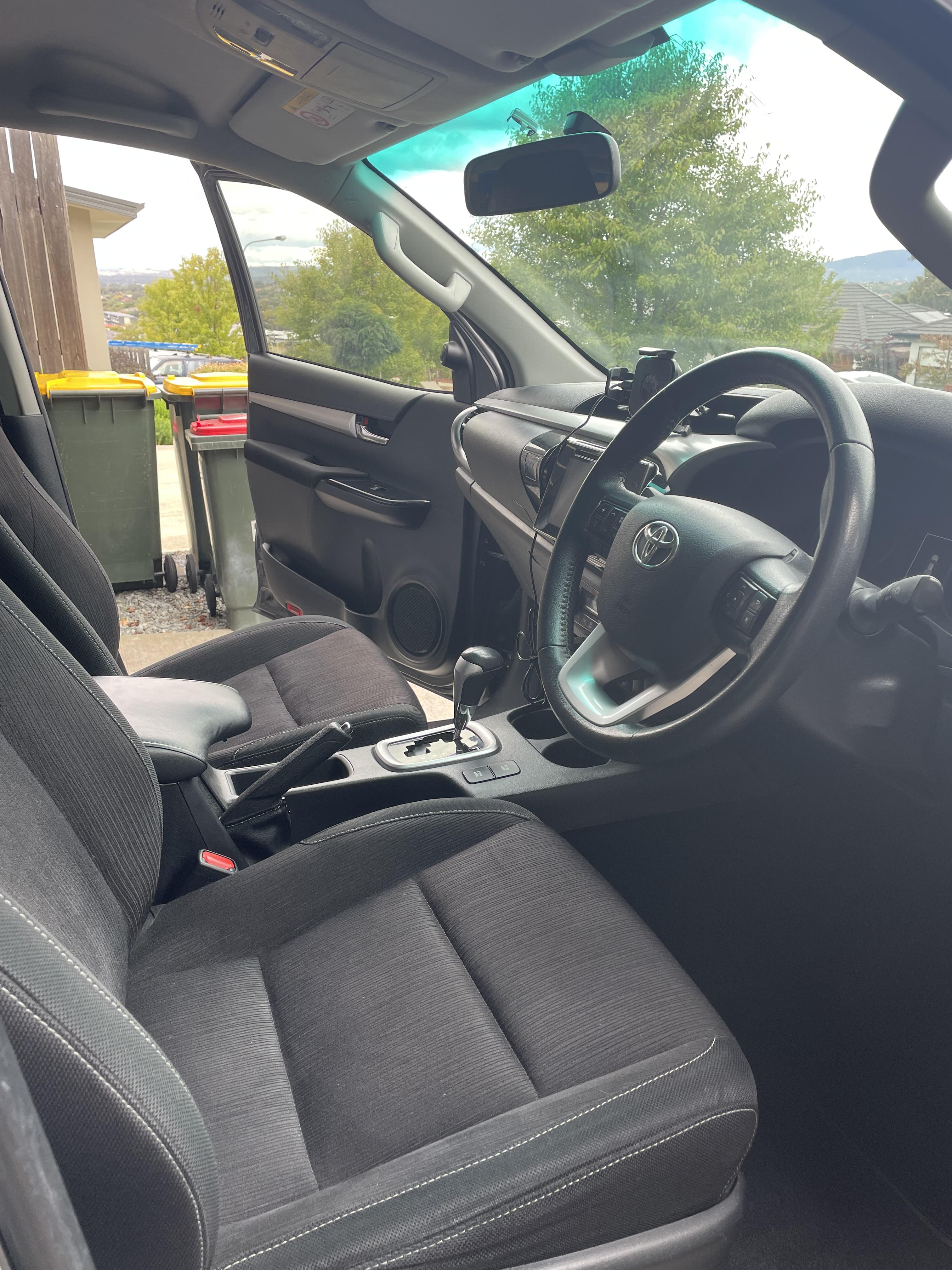 2018 TOYOTA HILUX GUN126R MY19 SR5 (4x4) 6 SP AUTOMATIC DOUBLE CAB P/UP