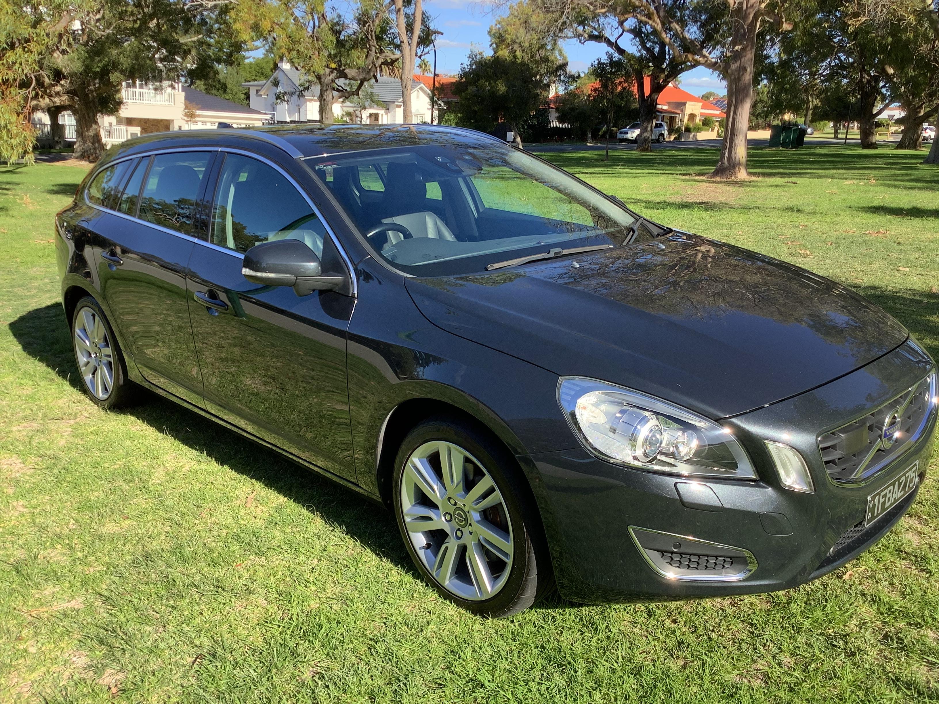 2012 VOLVO V60 F MY12 T6 TEKNIK 6 SP AUTOMATIC 4D WAGON