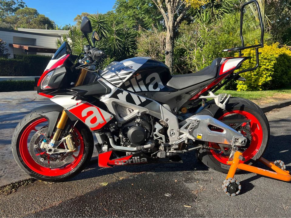 2015 APRILIA TUONO V4 R SPORTS