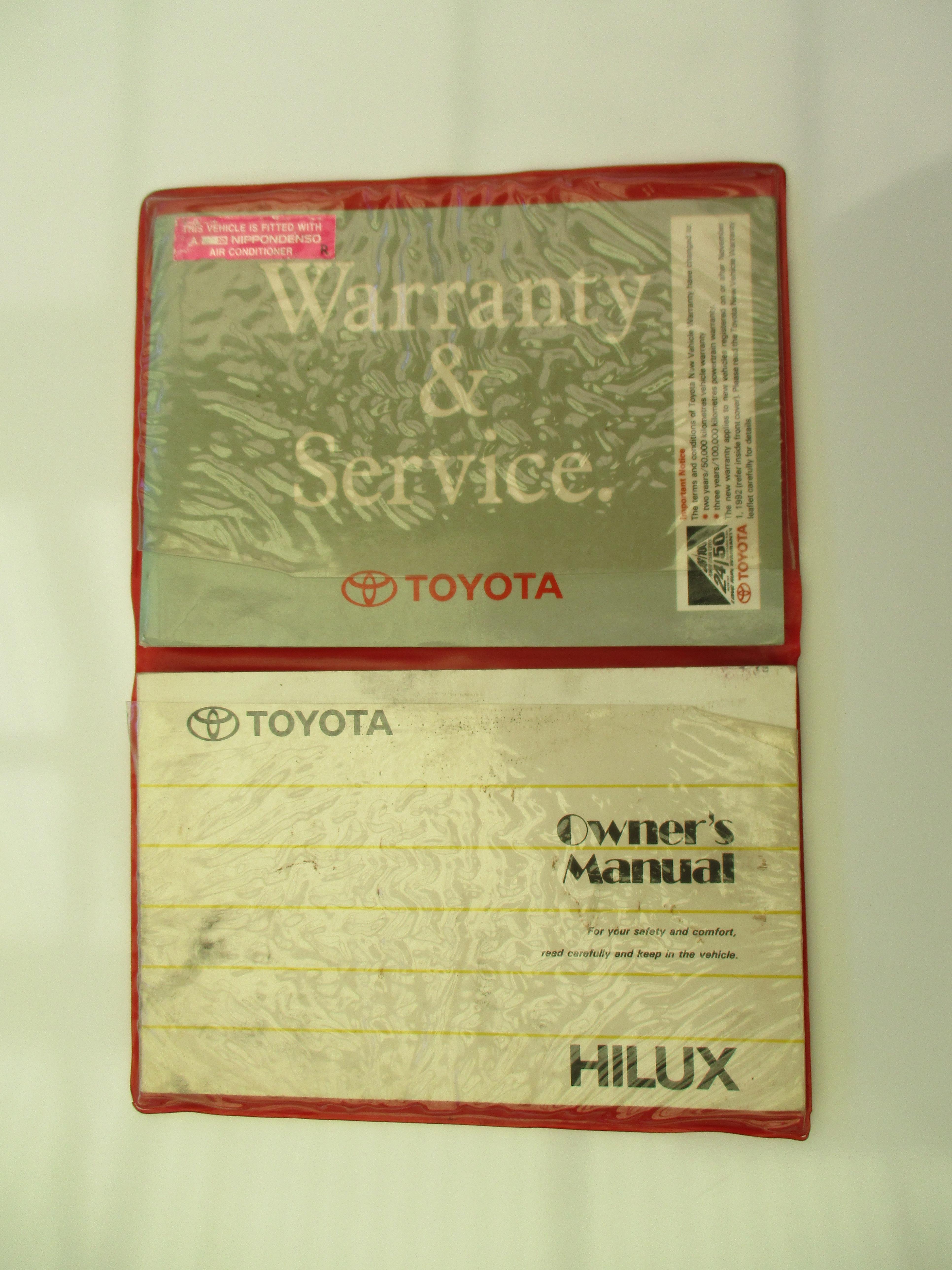 NISSAN HILUX OWNER MANUAL