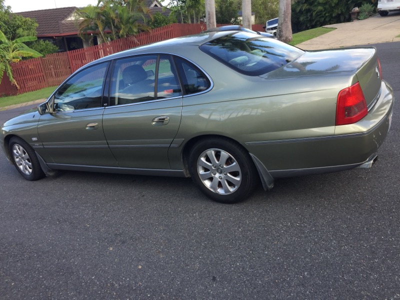 2003 HOLDEN STATESMAN WK SEDAN