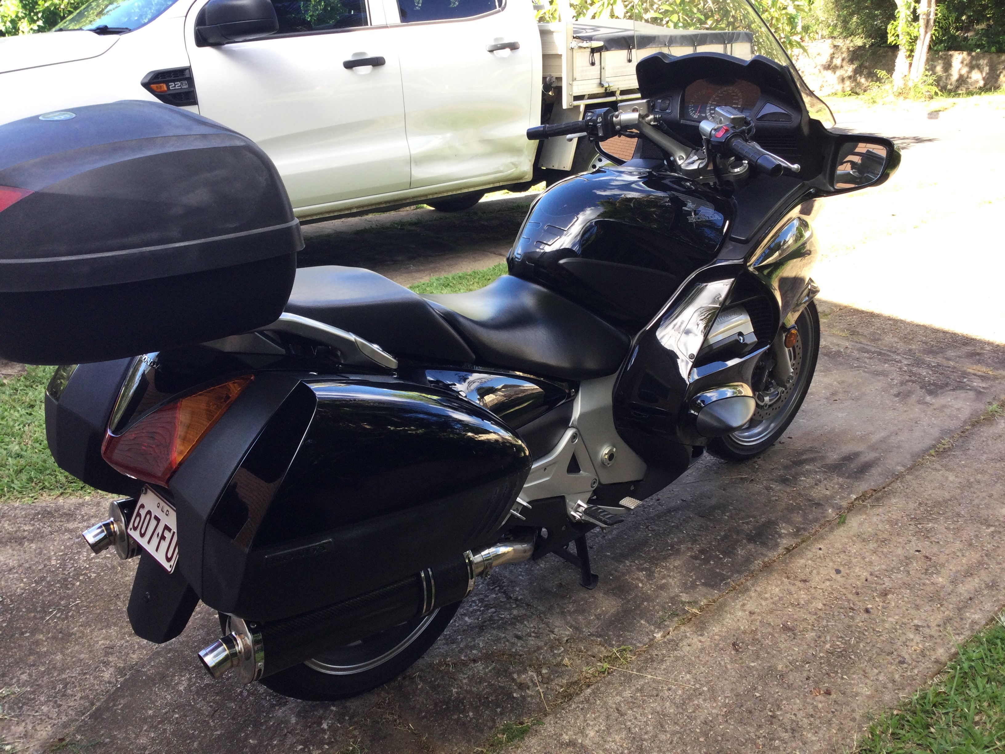 2010 HONDA ST1300A ROAD