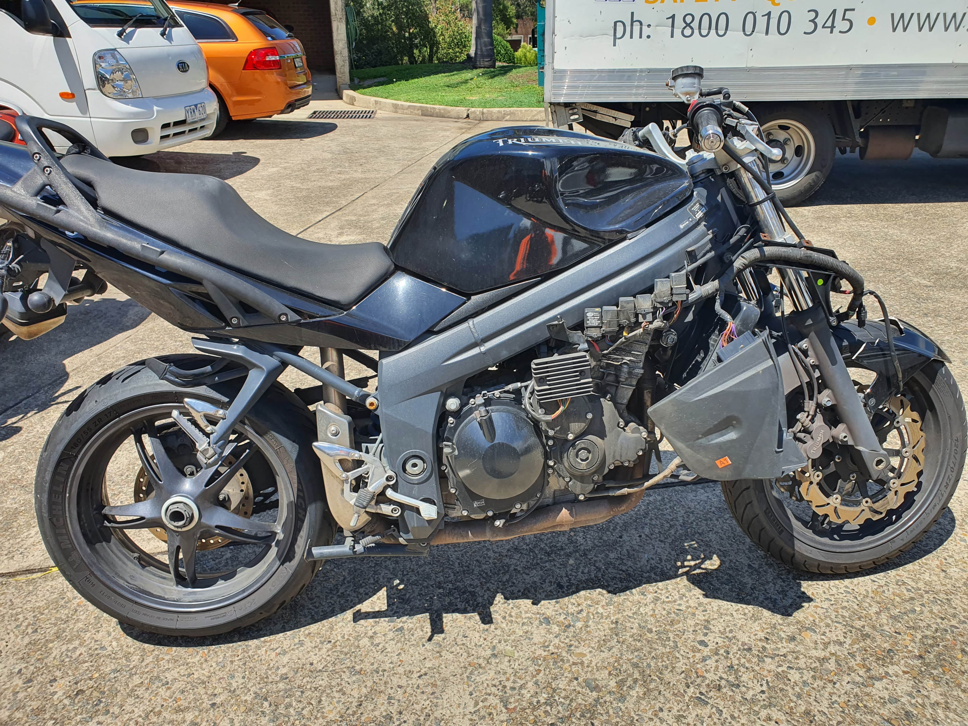 01/2007 TRIUMPH SPRINT 1050 ST SPORTS