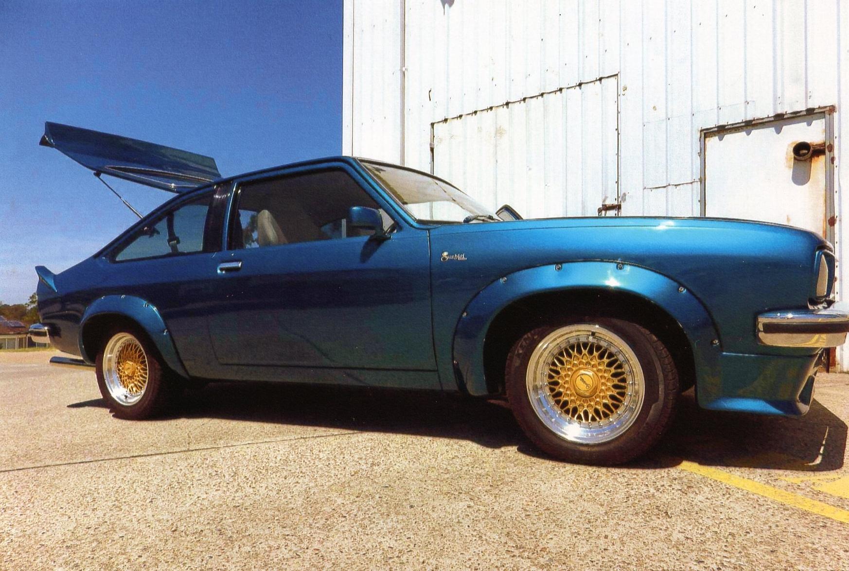 1976 HOLDEN TORANA UC SUNBIRD HATCH