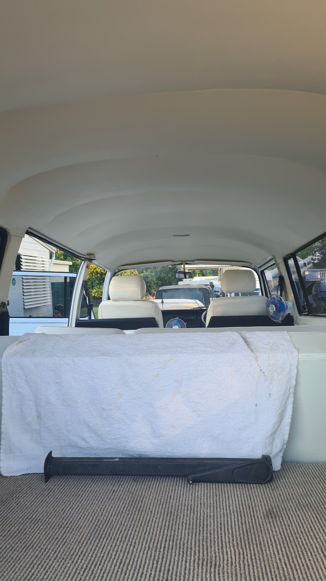 1975 VOLKSWAGEN MICRO BUS