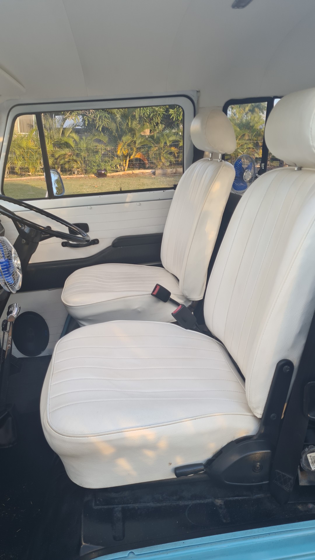 1975 VOLKSWAGEN MICRO BUS