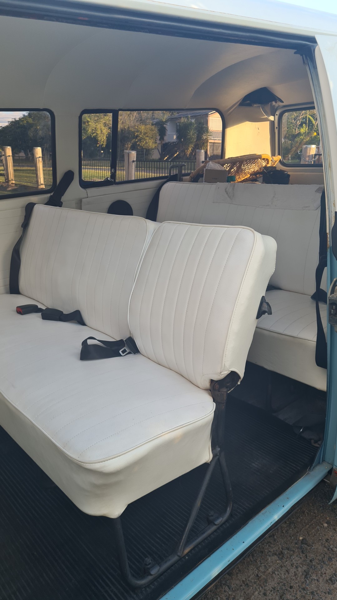 1975 VOLKSWAGEN MICRO BUS