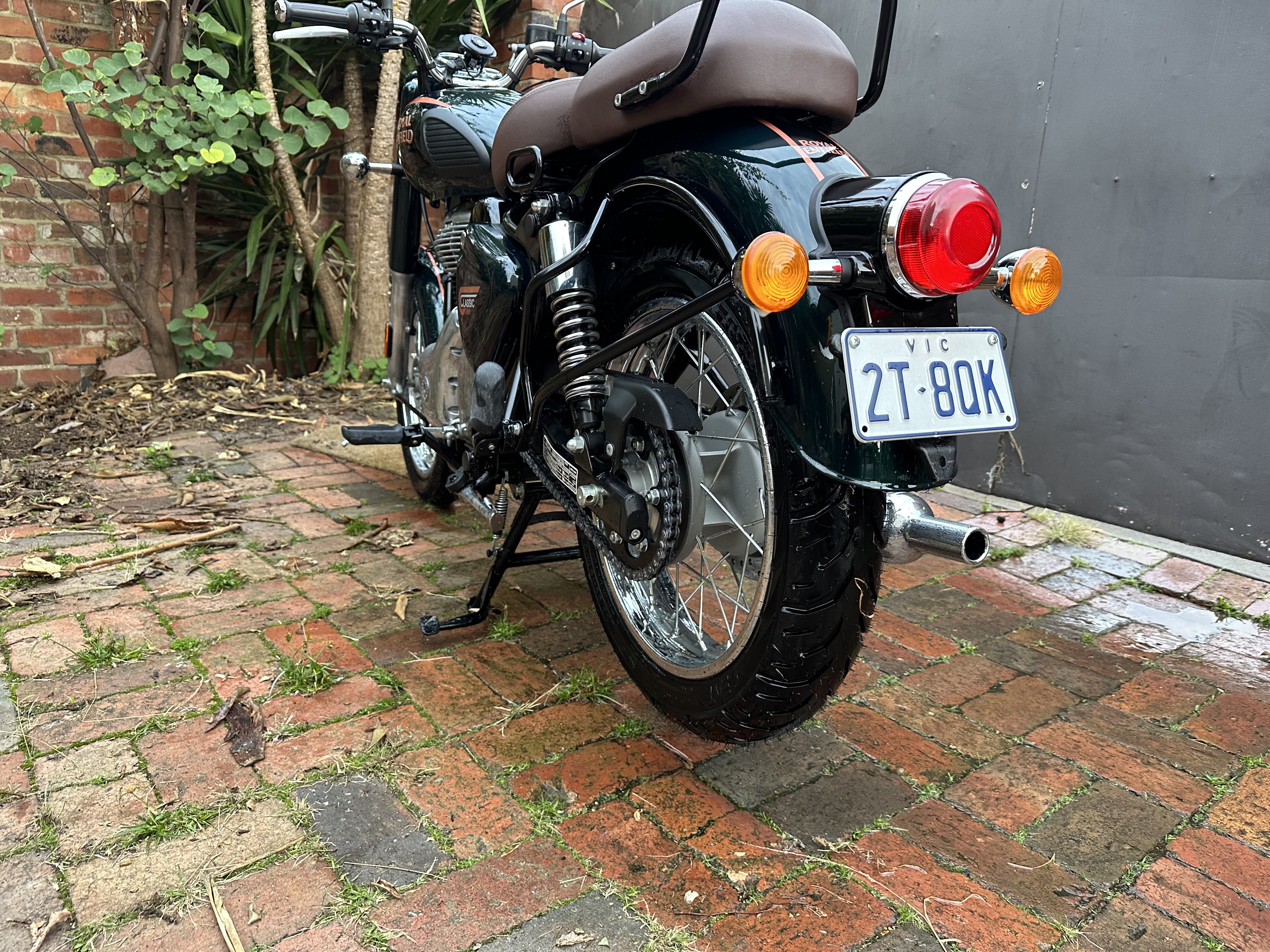 2022 ROYAL ENFIELD CLASSIC 350 HALCYON GREEN ROAD 