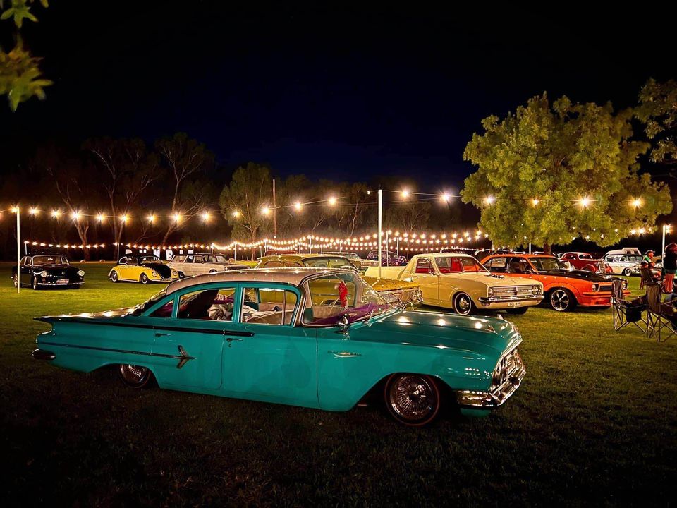 1960 CHEVROLET BEL AIR 2 SP AUTOMATIC 4D SEDAN