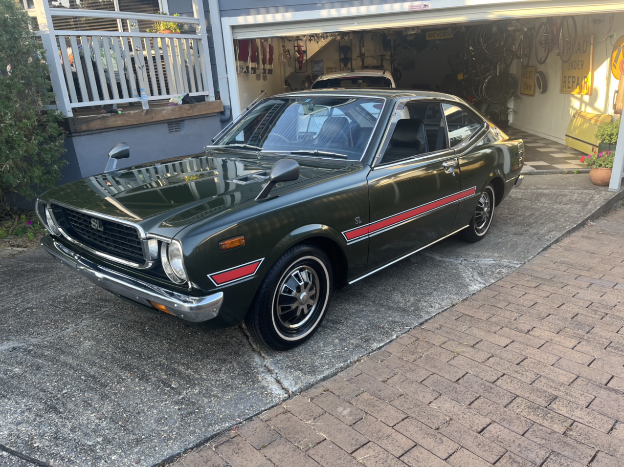 1975 TOYOTA COROLLA SL HARDTOP 