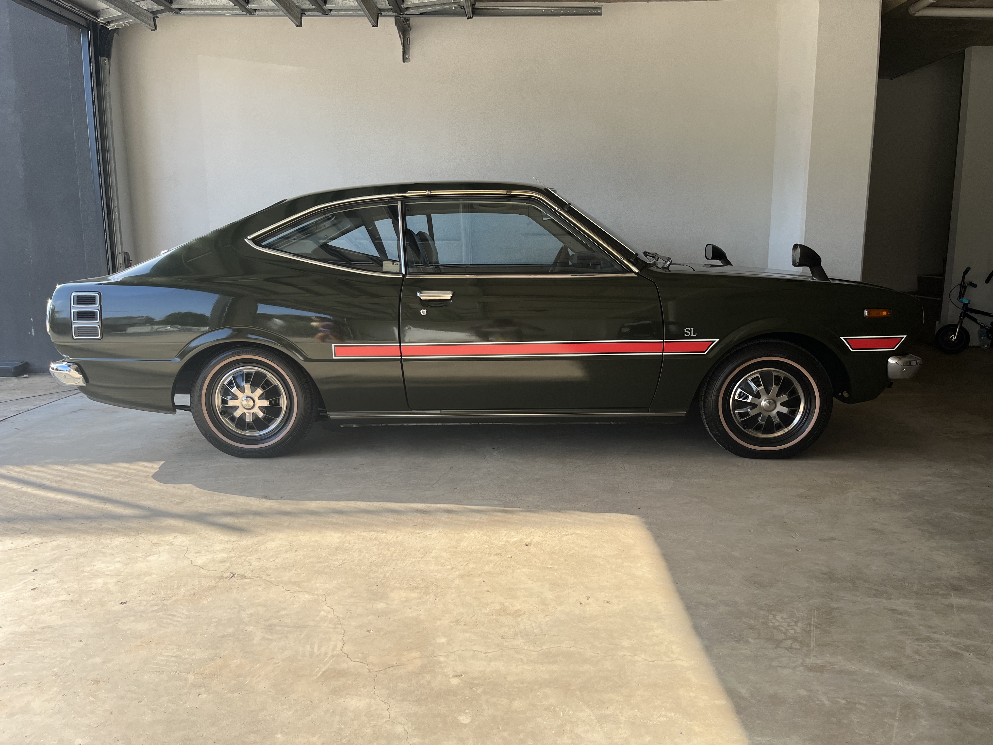 1975 TOYOTA COROLLA SL HARDTOP 