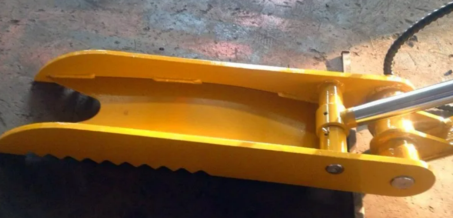 HYDRAULIC EXCAVATOR THUMB KIT