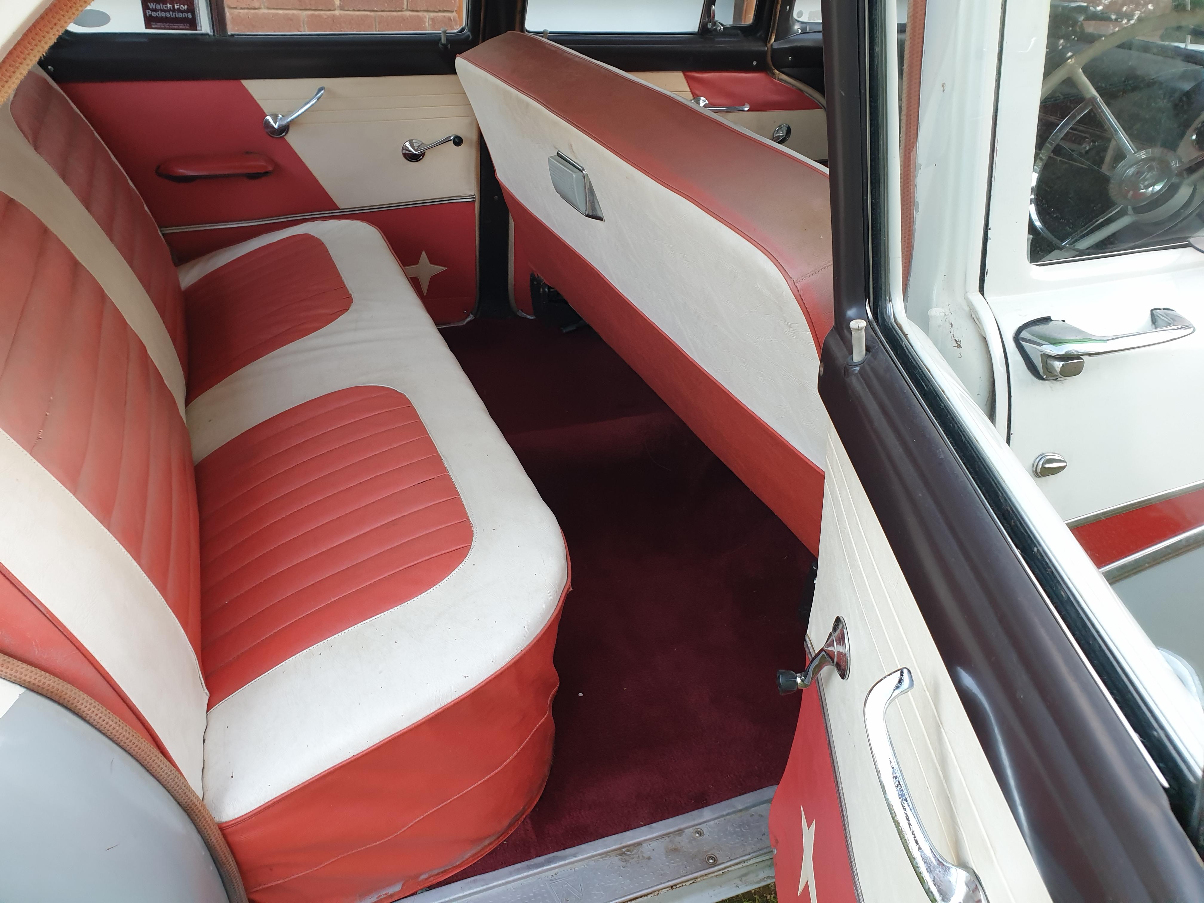 1959 FORD CUSTOMLINE SEDAN