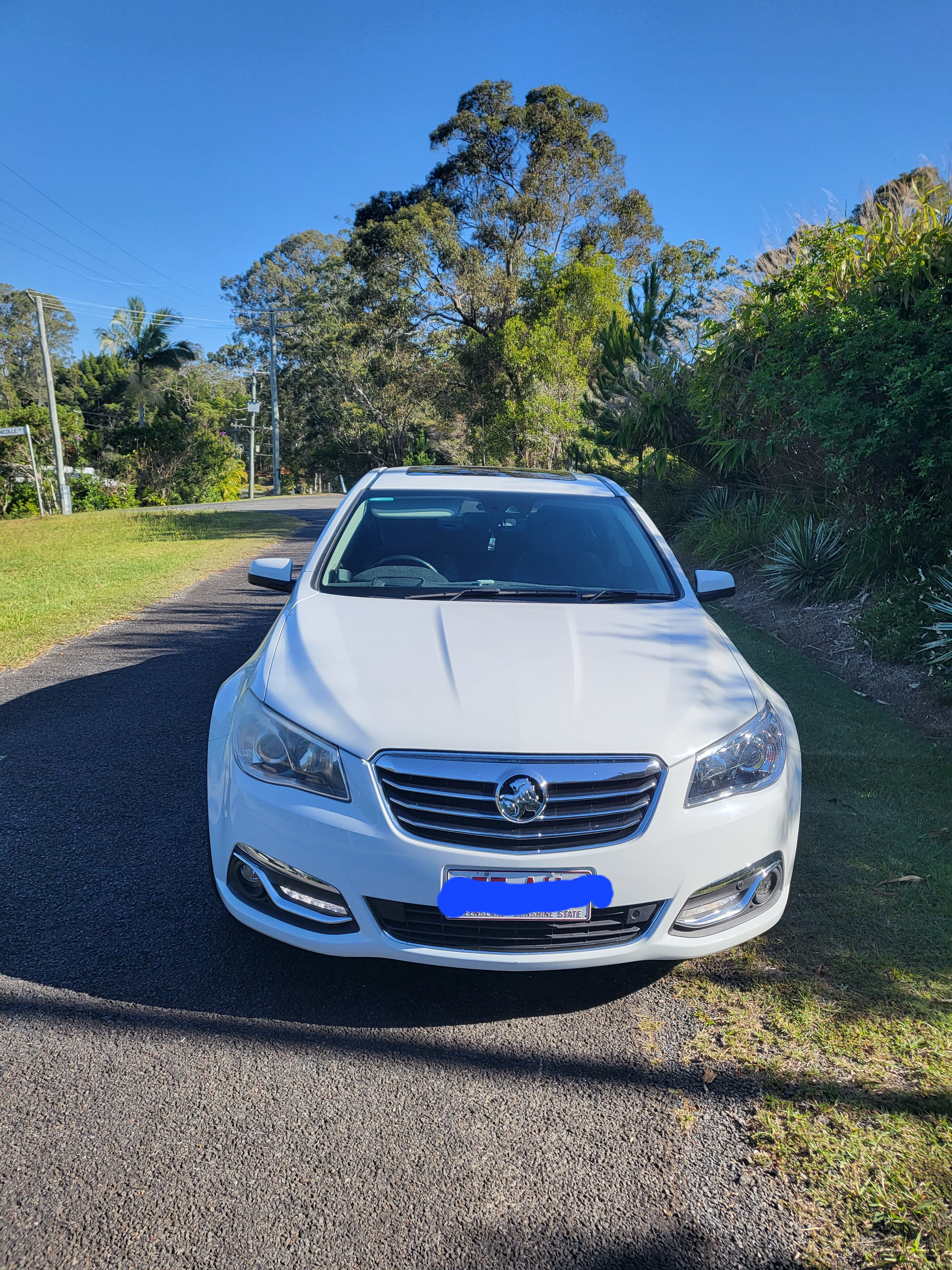 2013 HOLDEN CALAIS VF V 6 SP AUTOMATIC 4D SEDAN