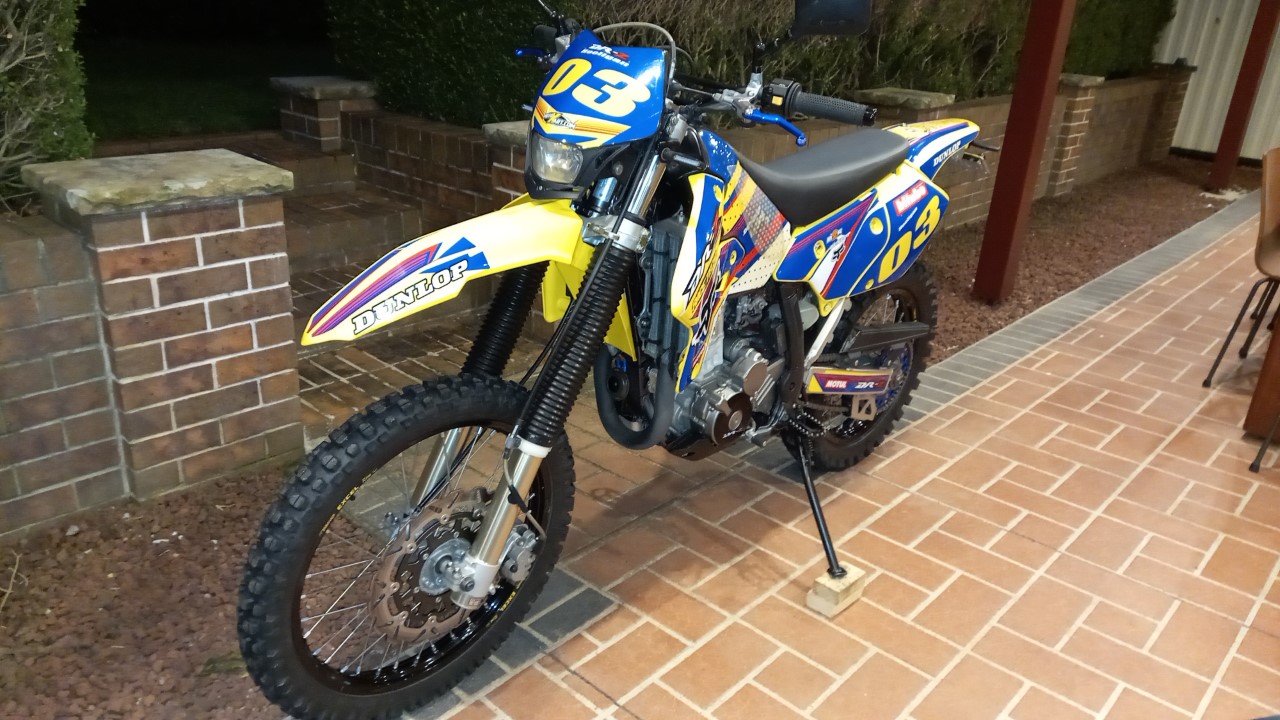 2017 SUZUKI DR-Z400E ENDURO