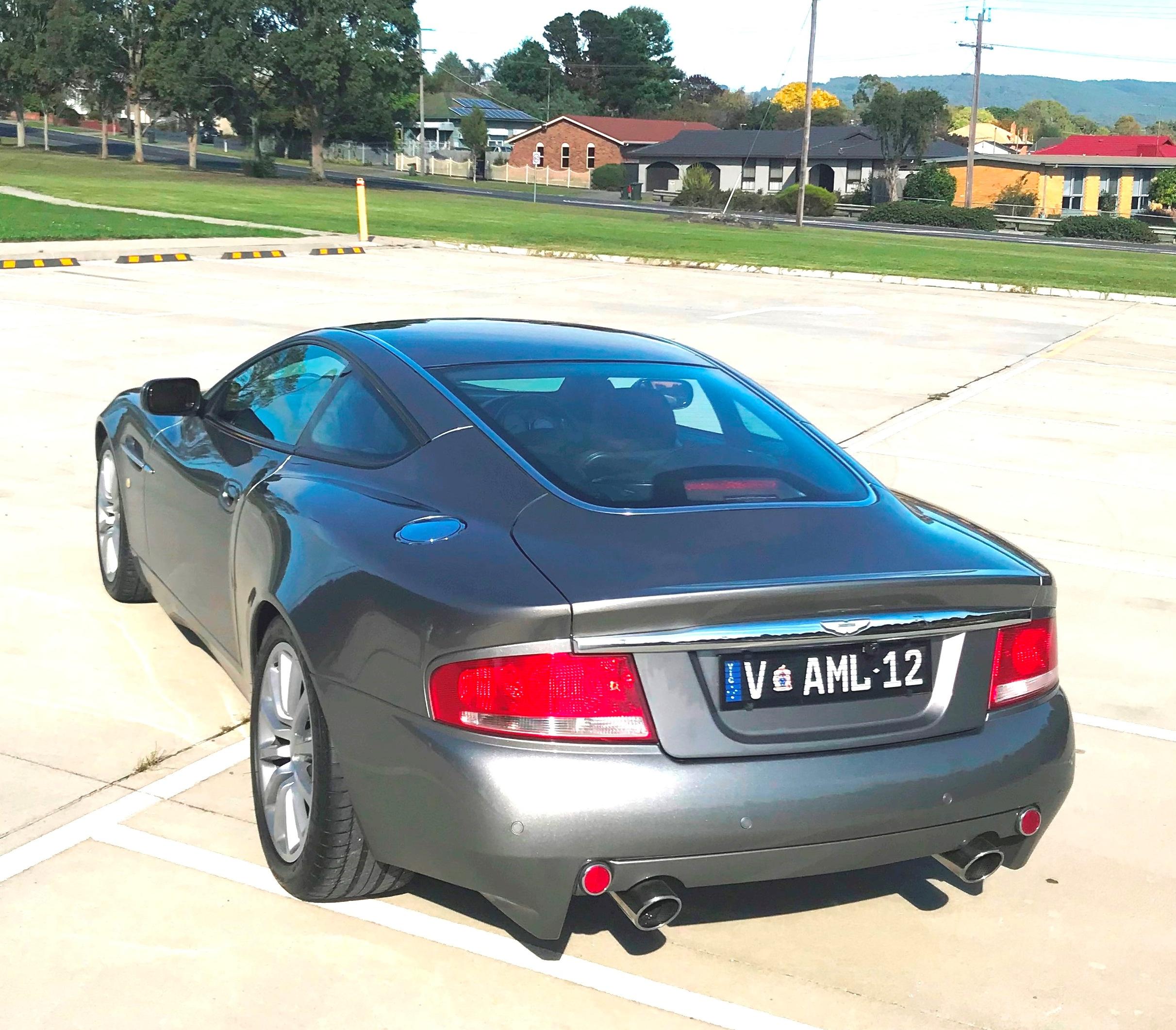 2003 ASTON MARTIN VANQUISH COUPE