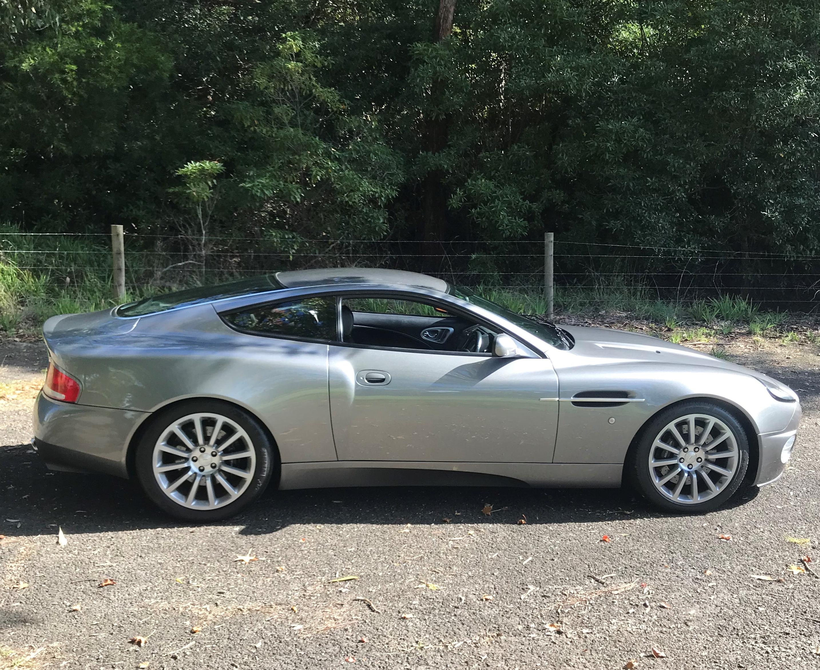 2003 ASTON MARTIN VANQUISH COUPE