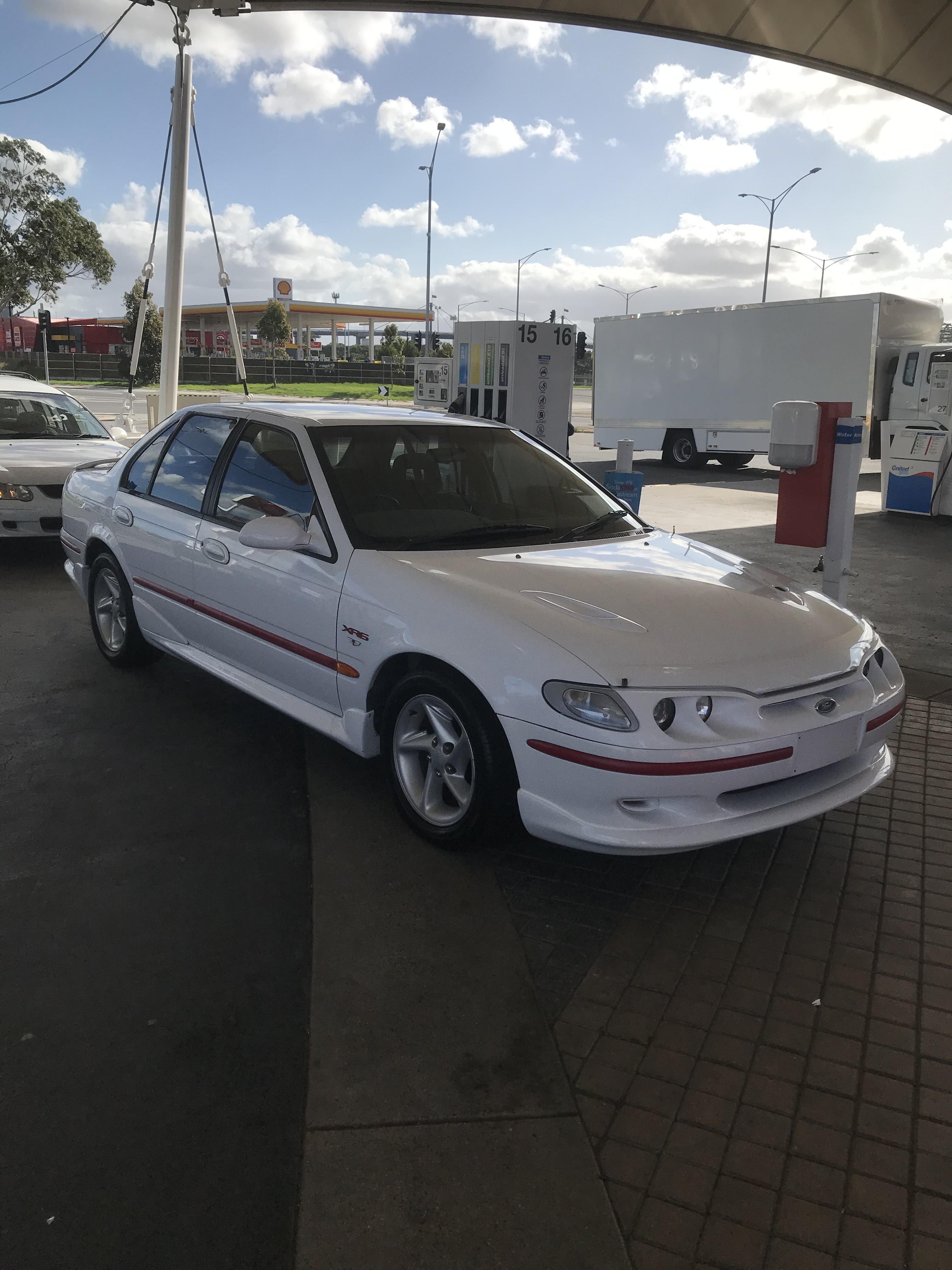 1998 FORD FALCON EL XR6 SEDAN