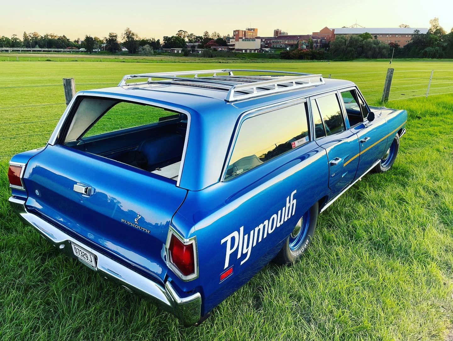 1970 PLYMOUTH ROAD RUNNER STATION WAGON