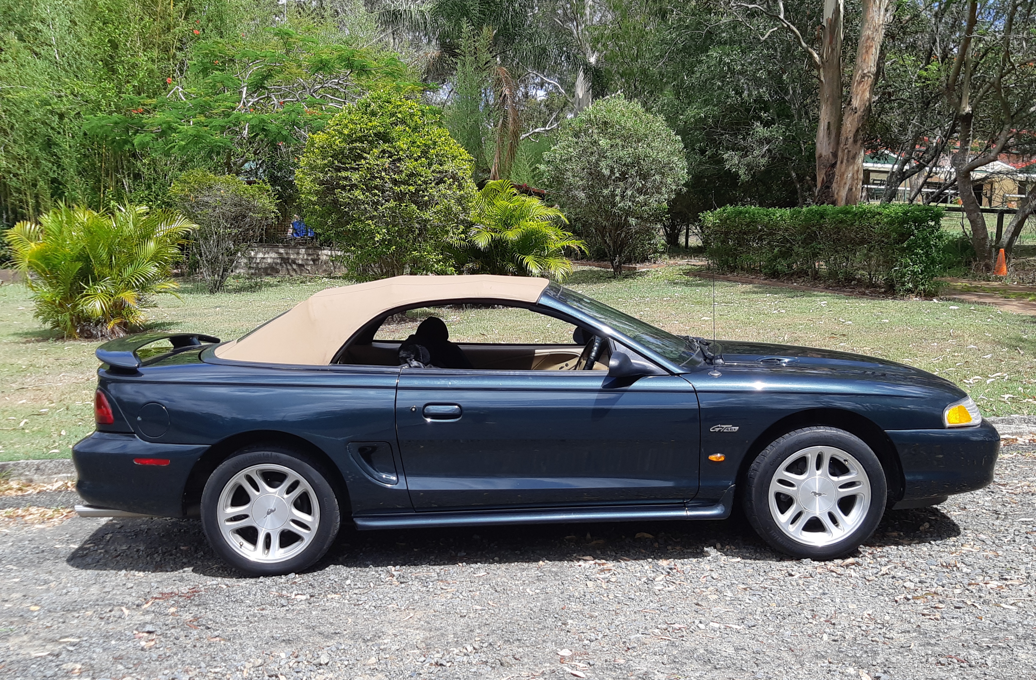 1998 MUSTANG GT V8 CONVERTIBLE