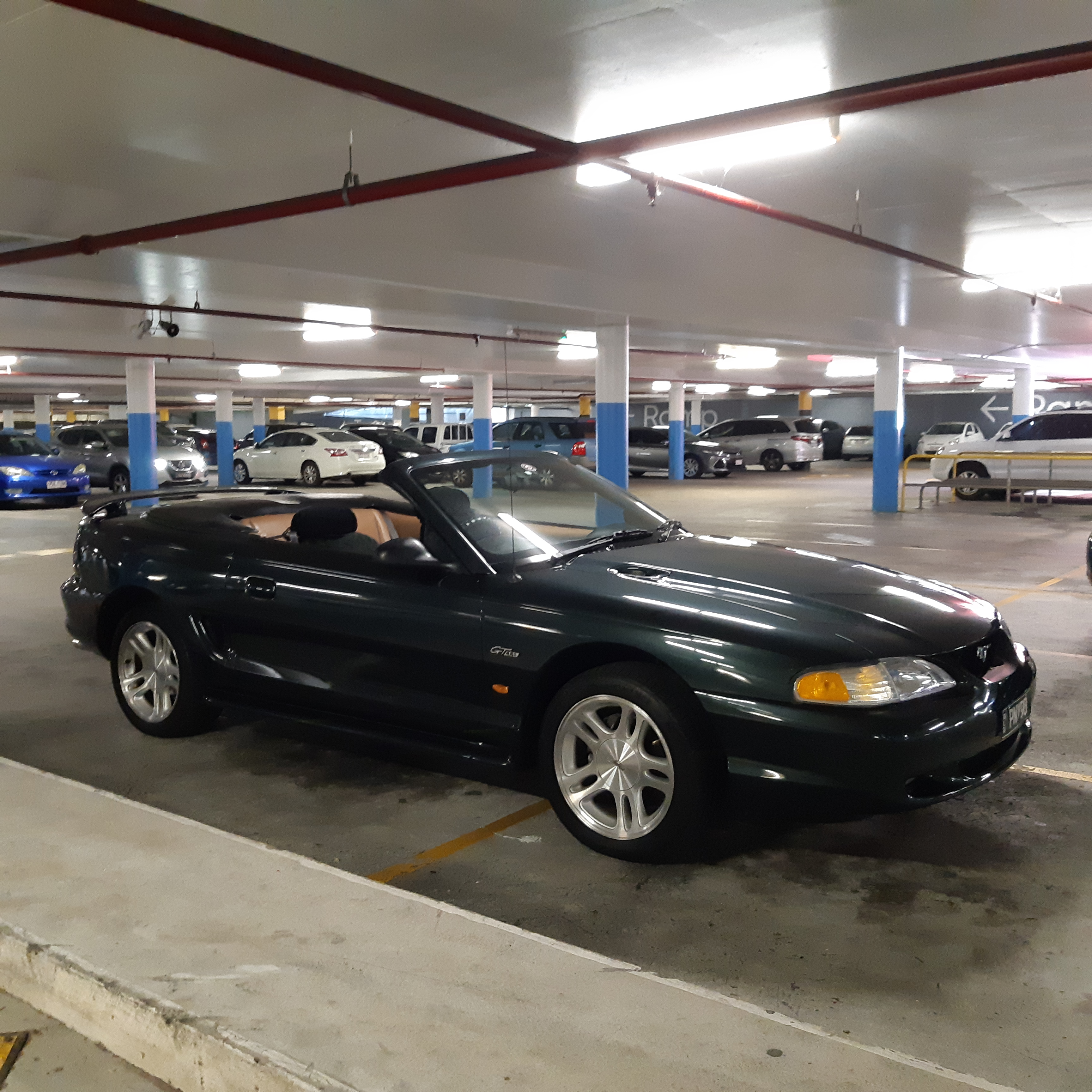 1998 MUSTANG GT V8 CONVERTIBLE