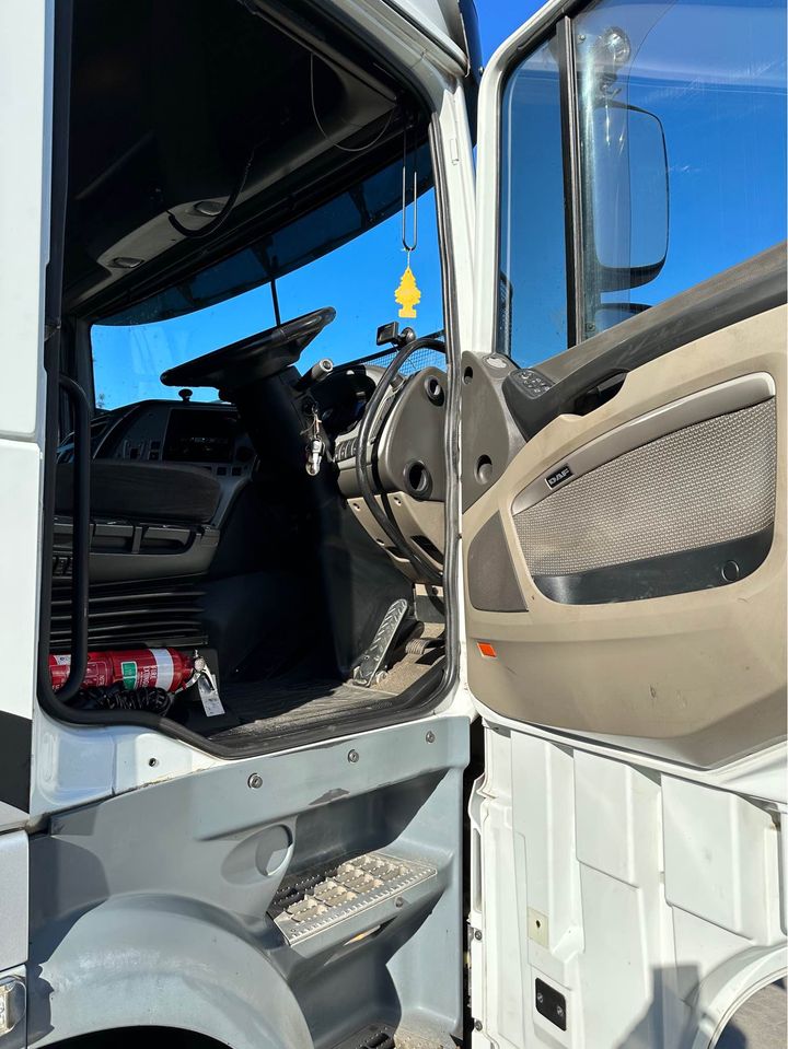 2016 DAF XF 105 SUPER SPACE CAB PRIME MOVER