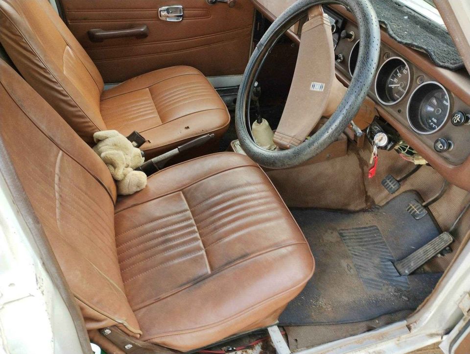 1985 DATSUN 1200 UTE