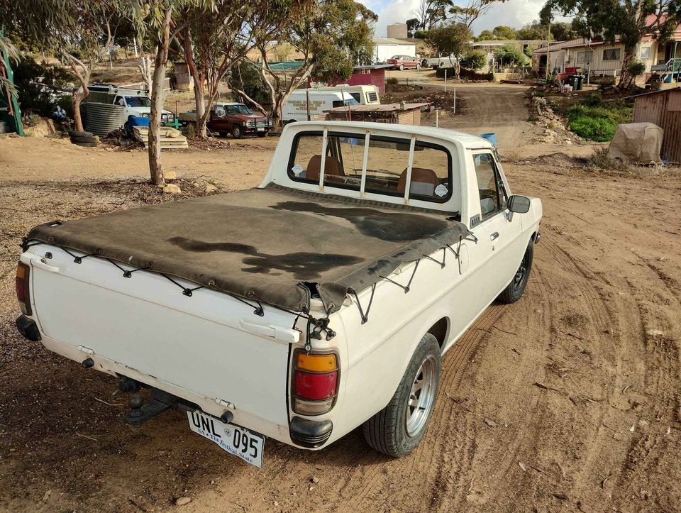 1985 DATSUN 1200 UTE