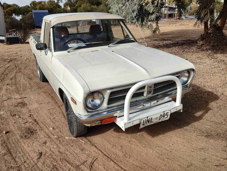 1985 DATSUN 1200 UTE