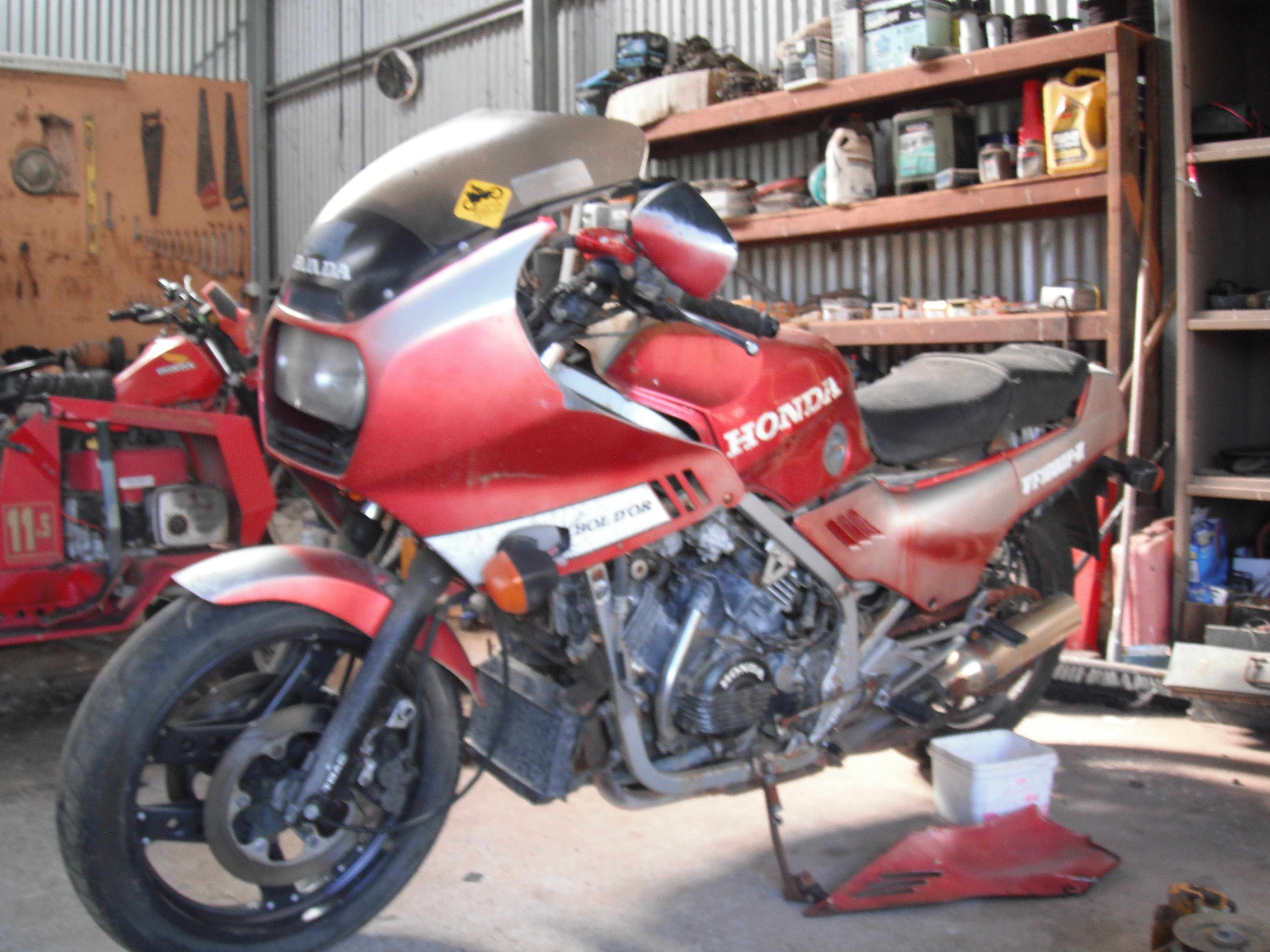 1985 HONDA VF1000F-11 BOLD'OR ROAD