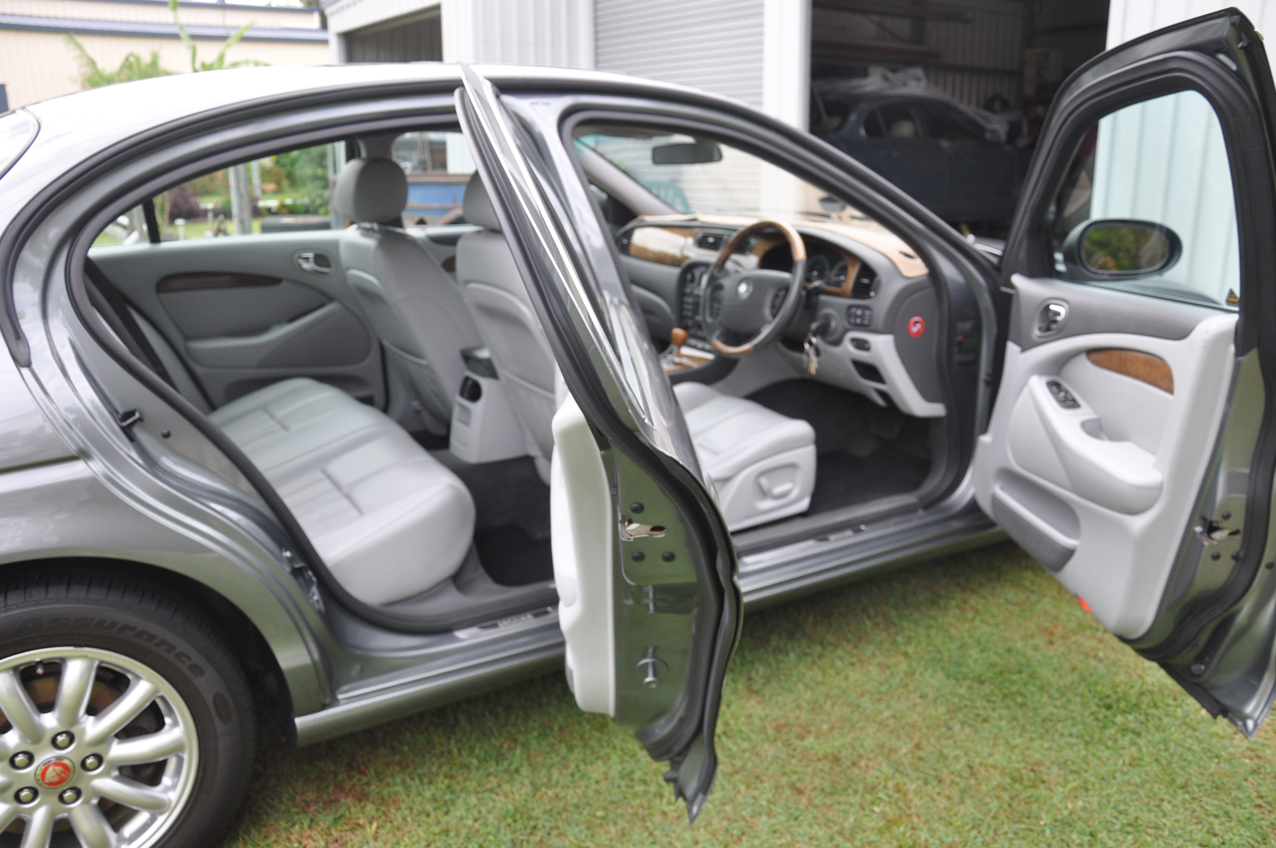 2003 JAGUAR S TYPE V6 SPORT 6 SP AUTOMATIC 4D SEDAN