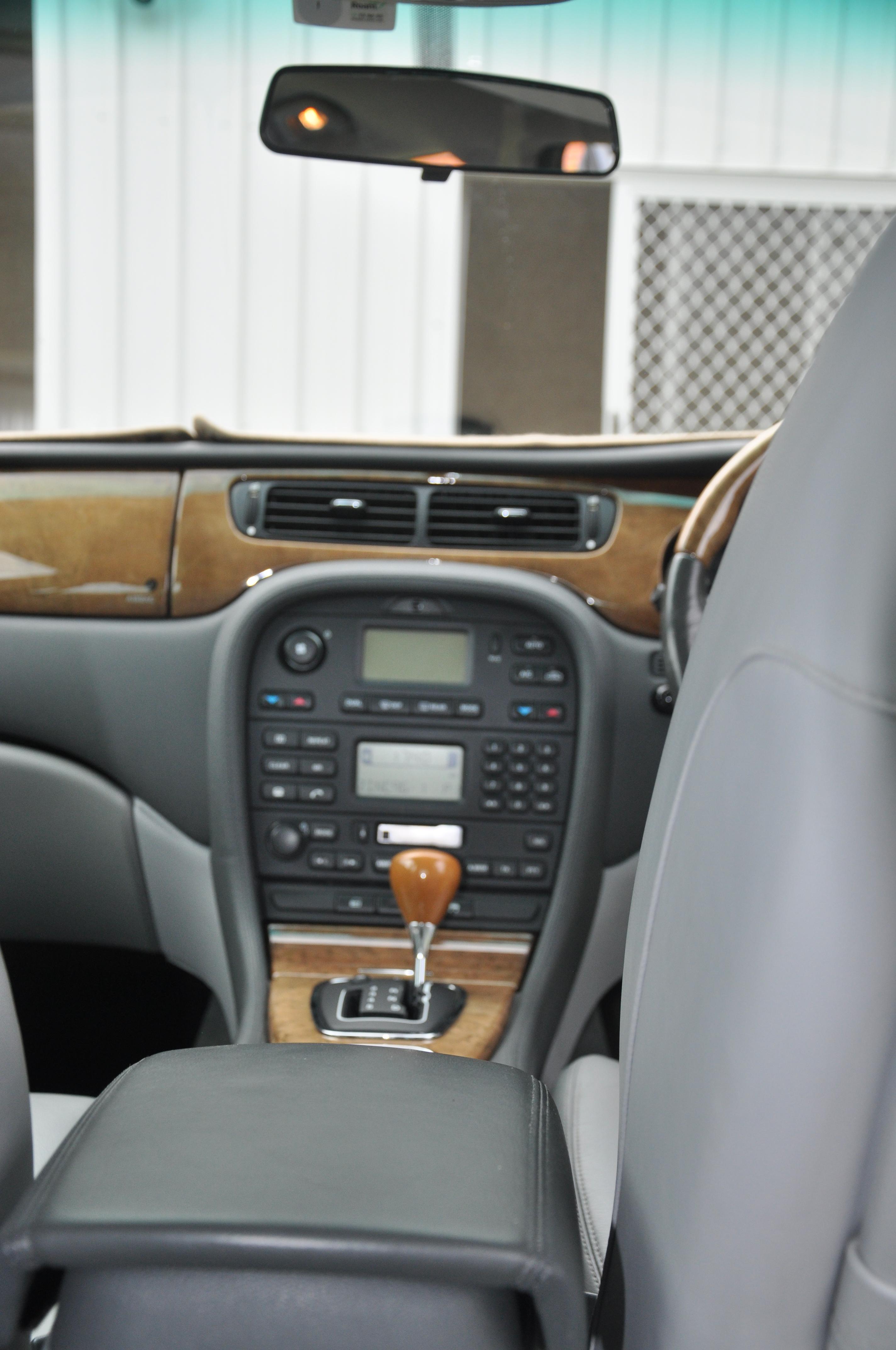2003 JAGUAR S TYPE V6 SPORT 6 SP AUTOMATIC 4D SEDAN