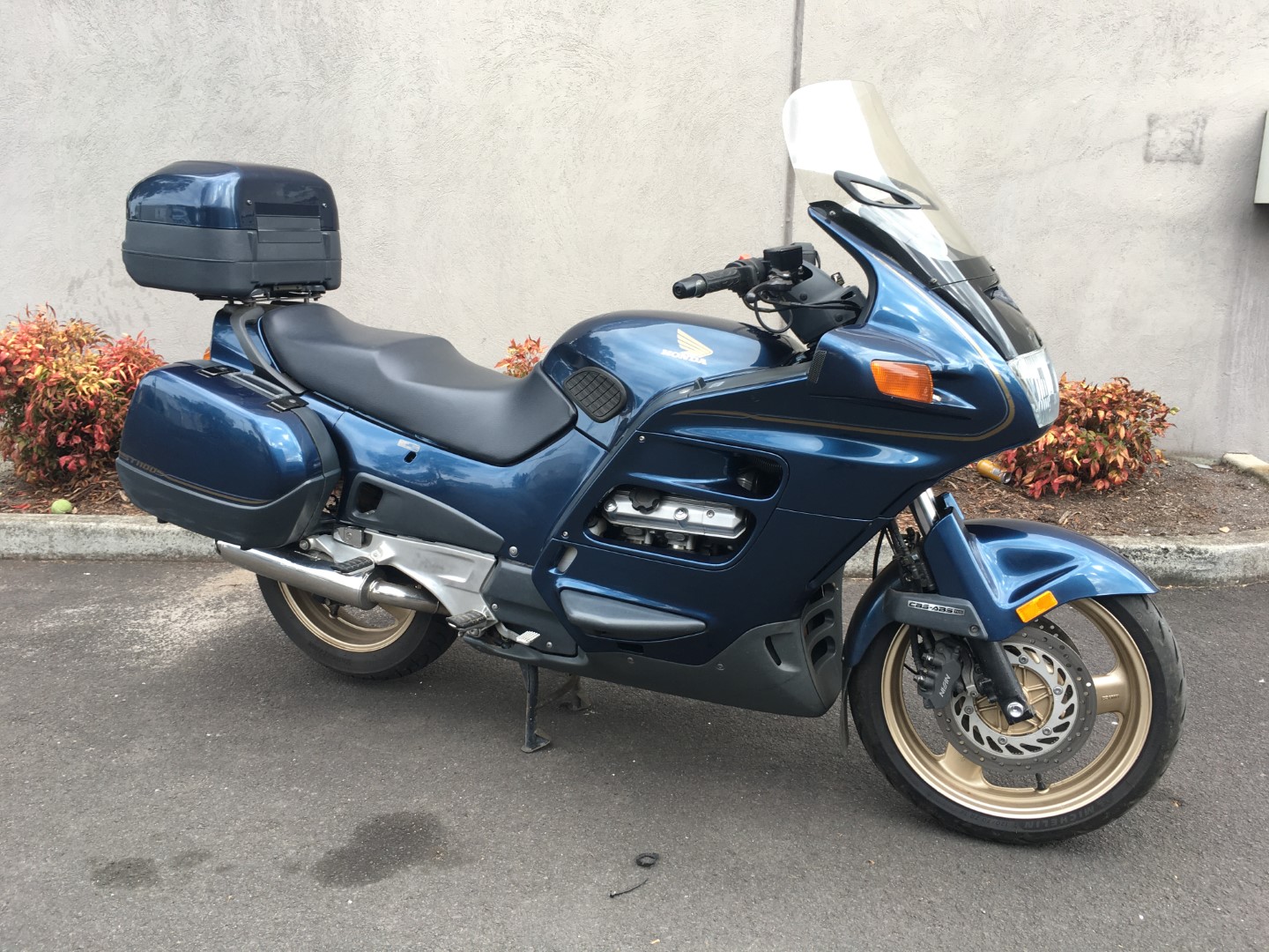 2001 HONDA ST1100 ABS ROAD