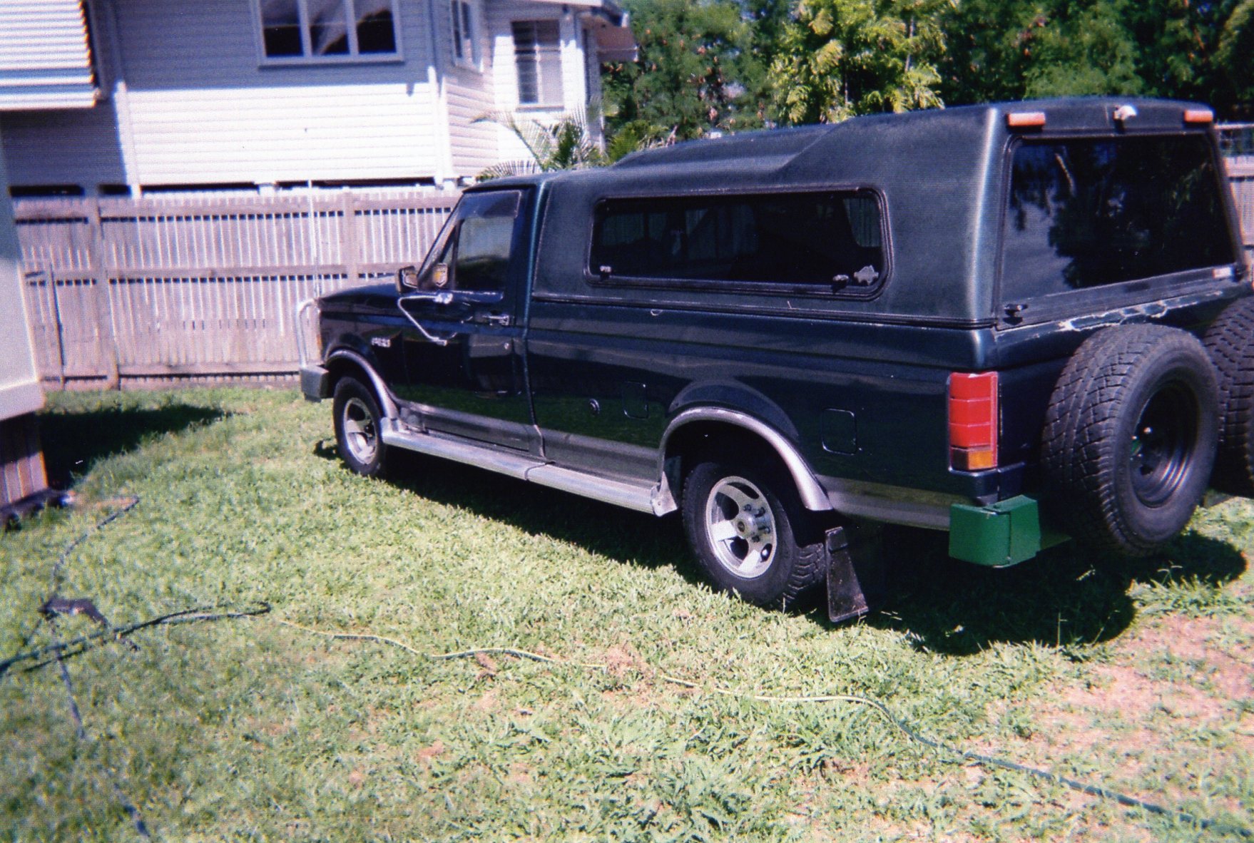 1987 FORD F150 UTILITY