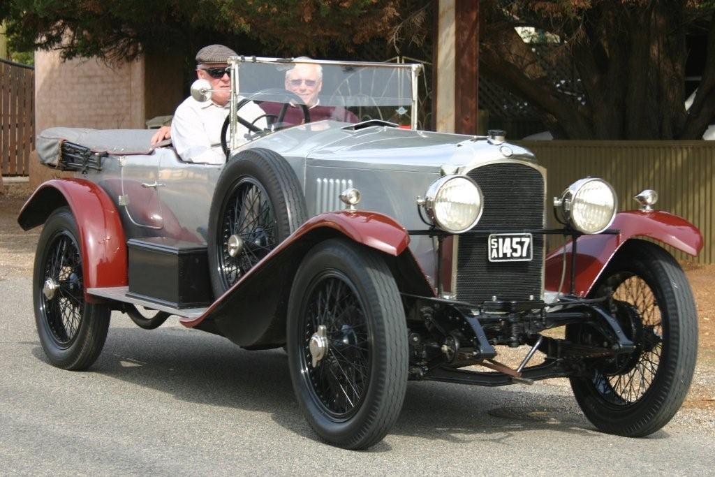 1925 VAUXHALL 30/98 TOURER